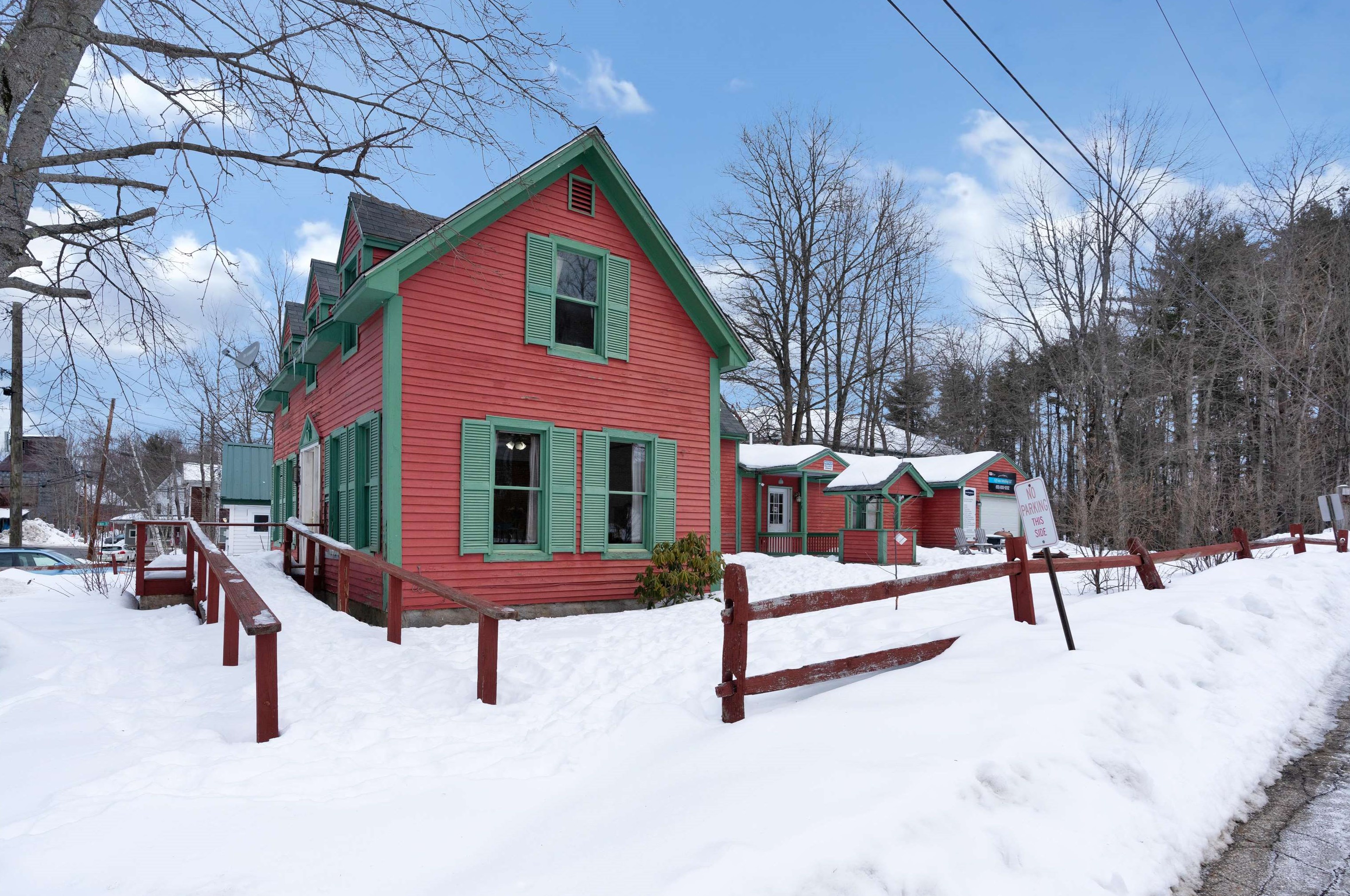 76 Main St, Ctr Ossipee NH  03814-6849 exterior