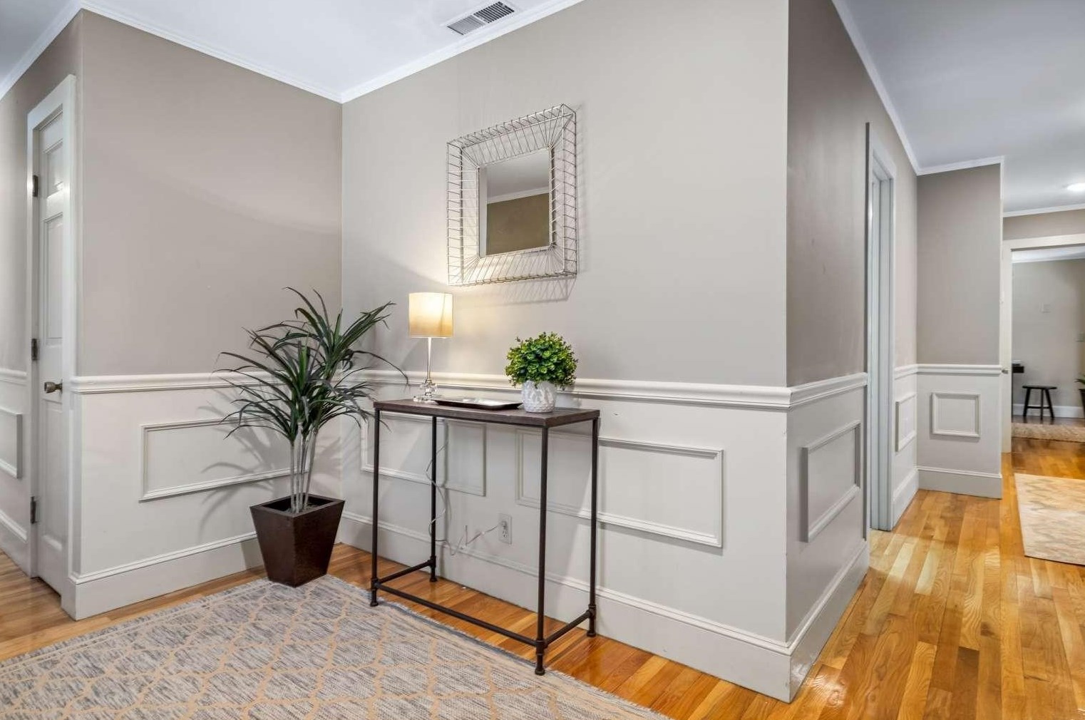 15 Galloway Ln, Manchester, NH 03110