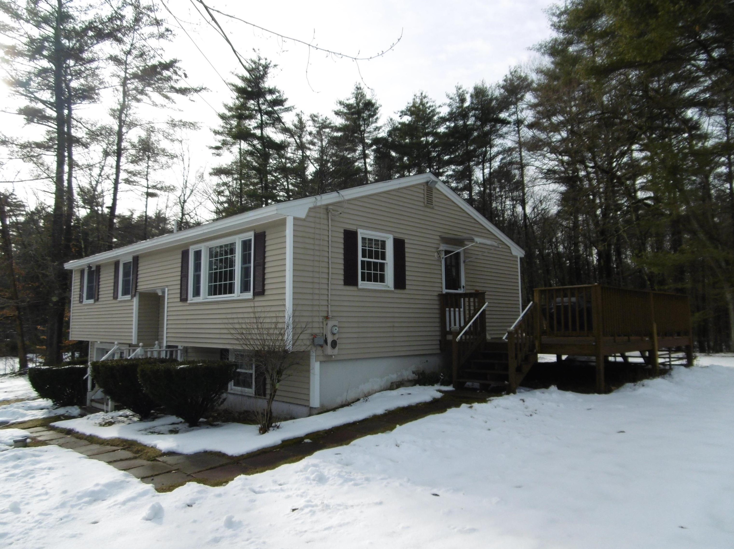 344 Wilsons Crossing Rd, Auburn, NH 03032