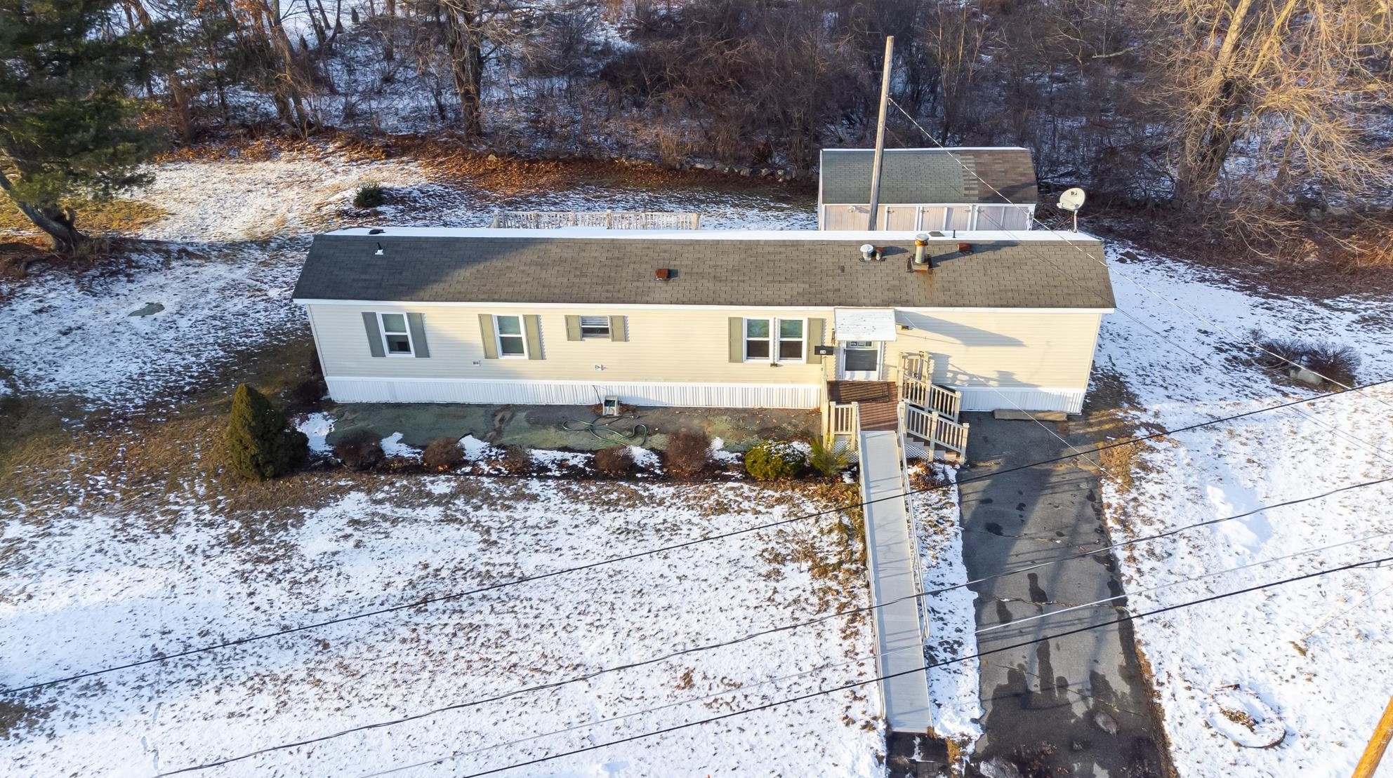 14 Winter St, Salem, NH 03079