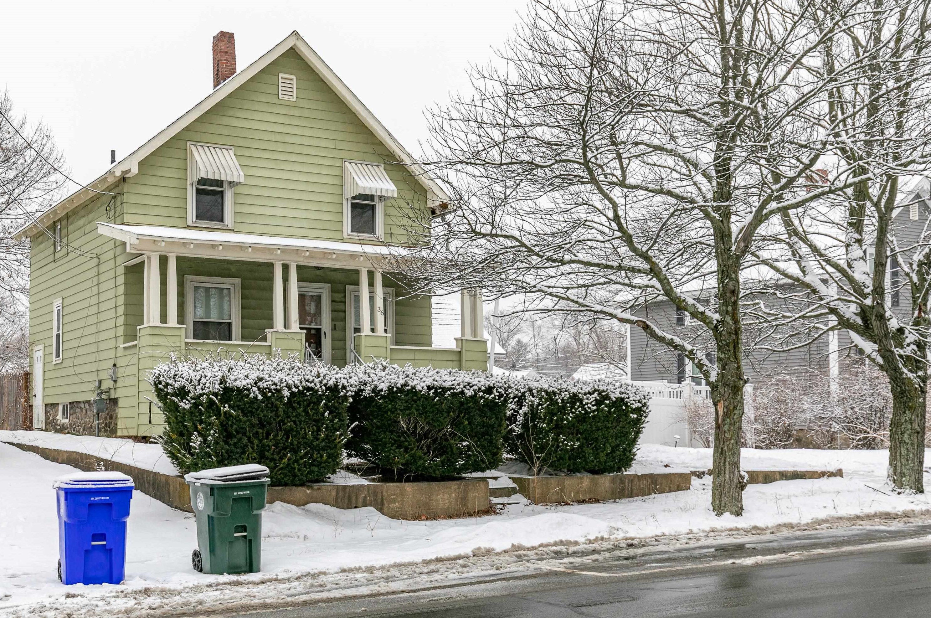 36 S Maple St, Manchester, NH 03103
