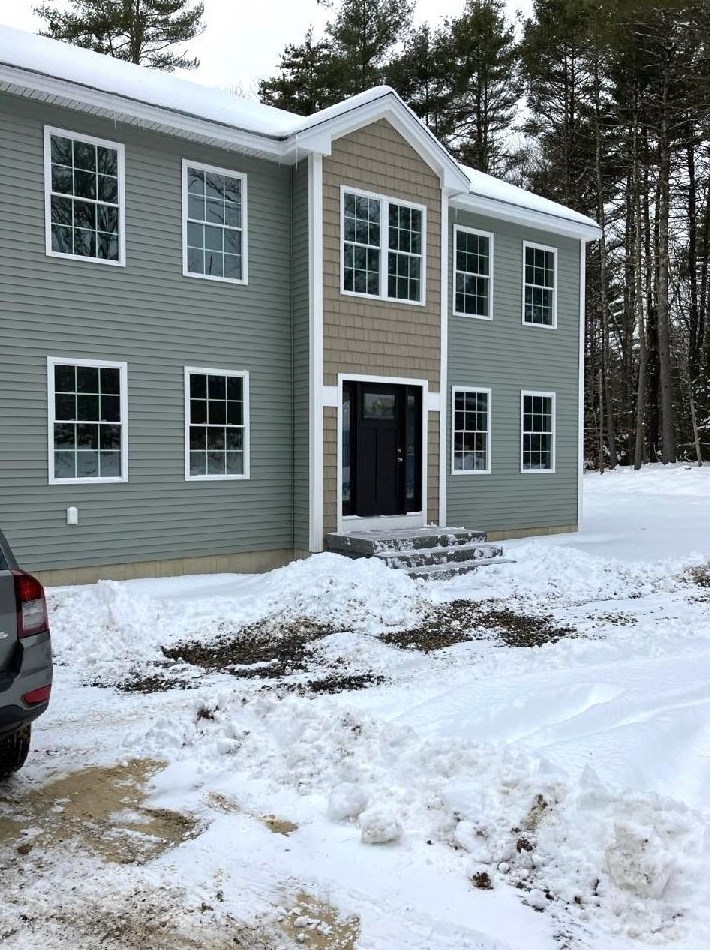 151 Nottingham Rd, Deerfield, NH 03037