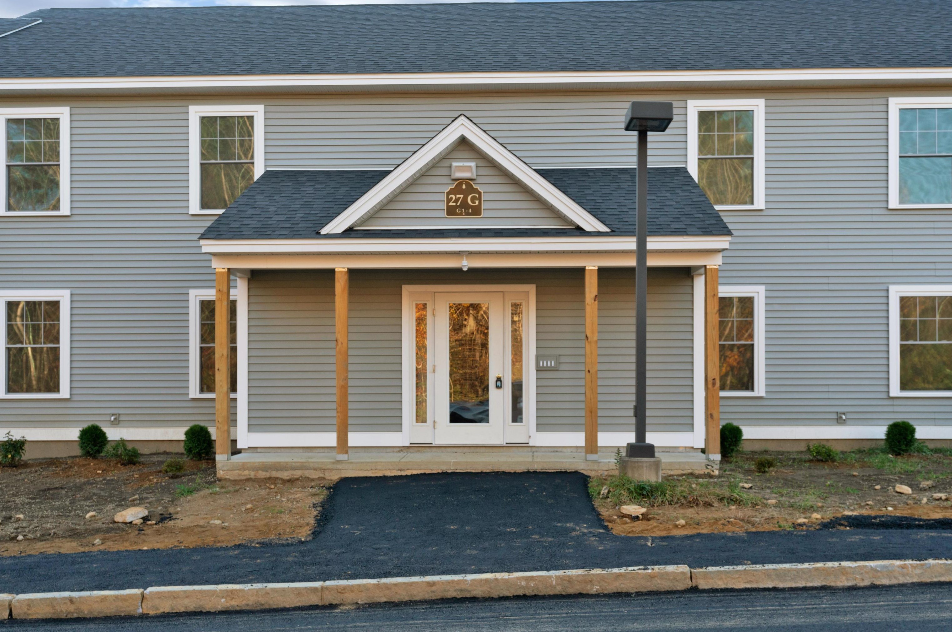 25 Tampa Dr #8, Rochester, NH 03867