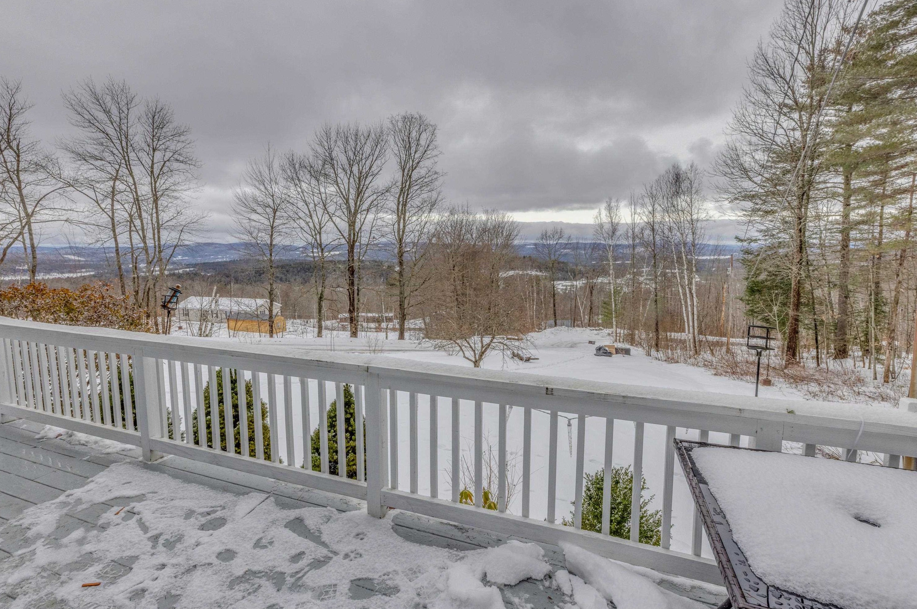 105 Girard Rd, Littleton, NH 03561 exterior