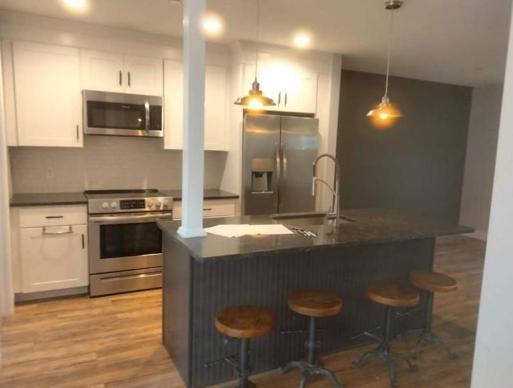 18 Copeland Dr, Rochester, NH 03867-3477