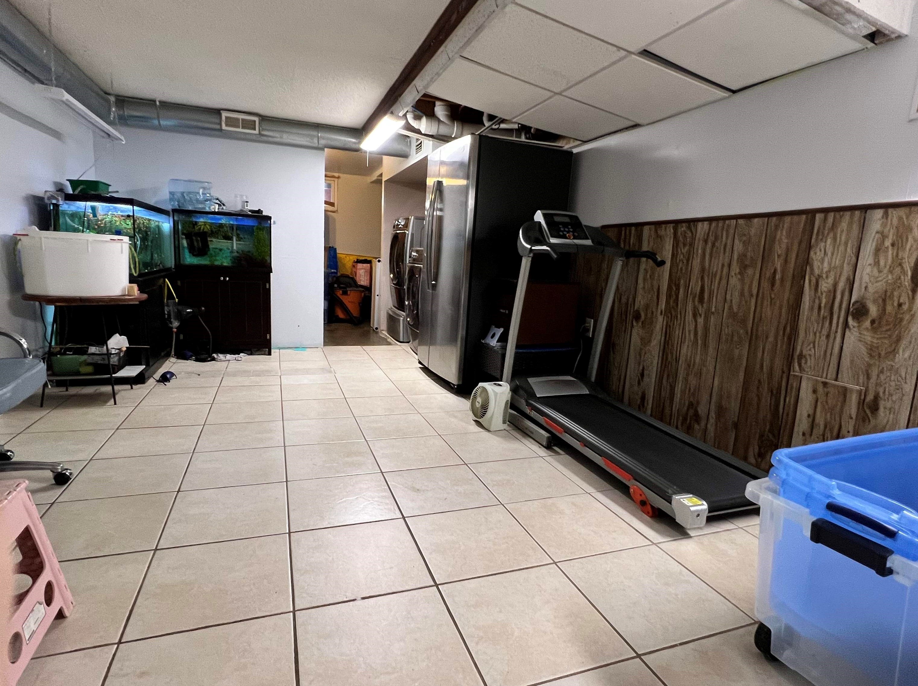 230 Somerville St, Manchester NH  03103-5621 exterior