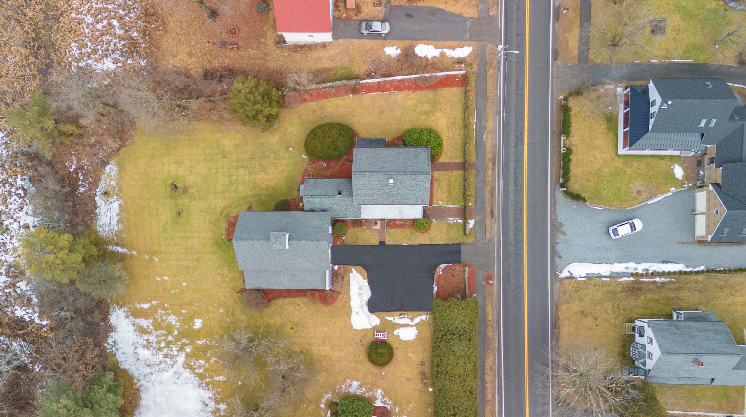 20 Lawrence Rd, Salem NH  03079-3237 exterior