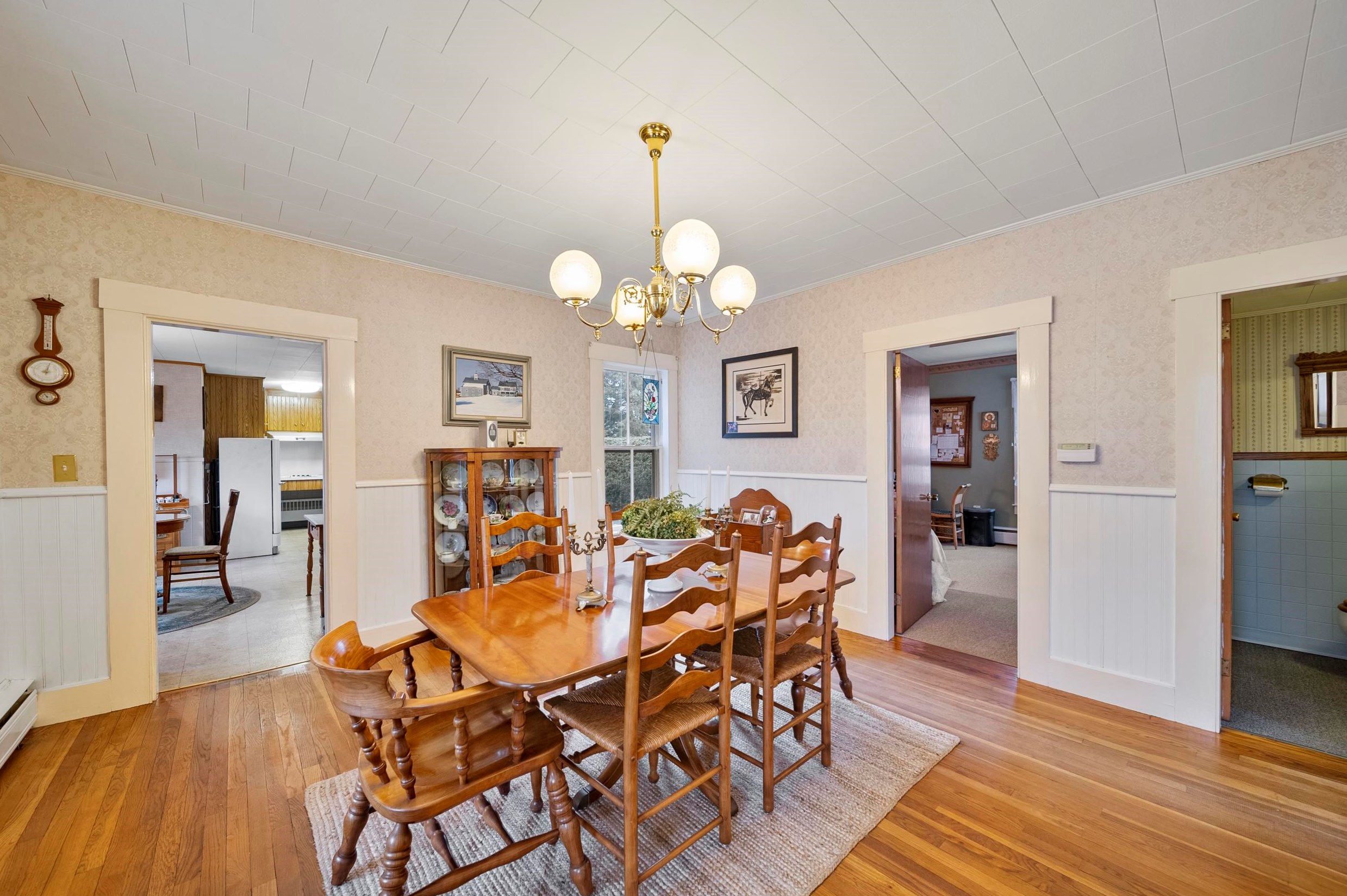 20 Lawrence Rd, Salem NH  03079-3237 exterior