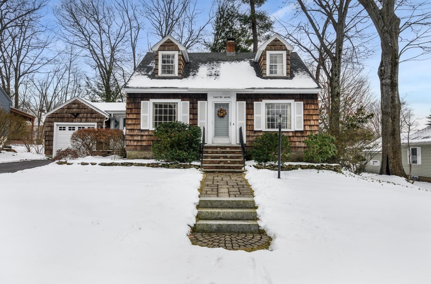 99 Esty Ave, Manchester, NH 03104