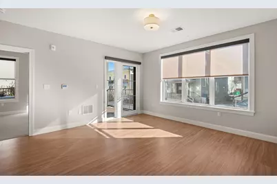 99 Foundry Place #102, Portsmouth, NH 03801 - Photo 6
