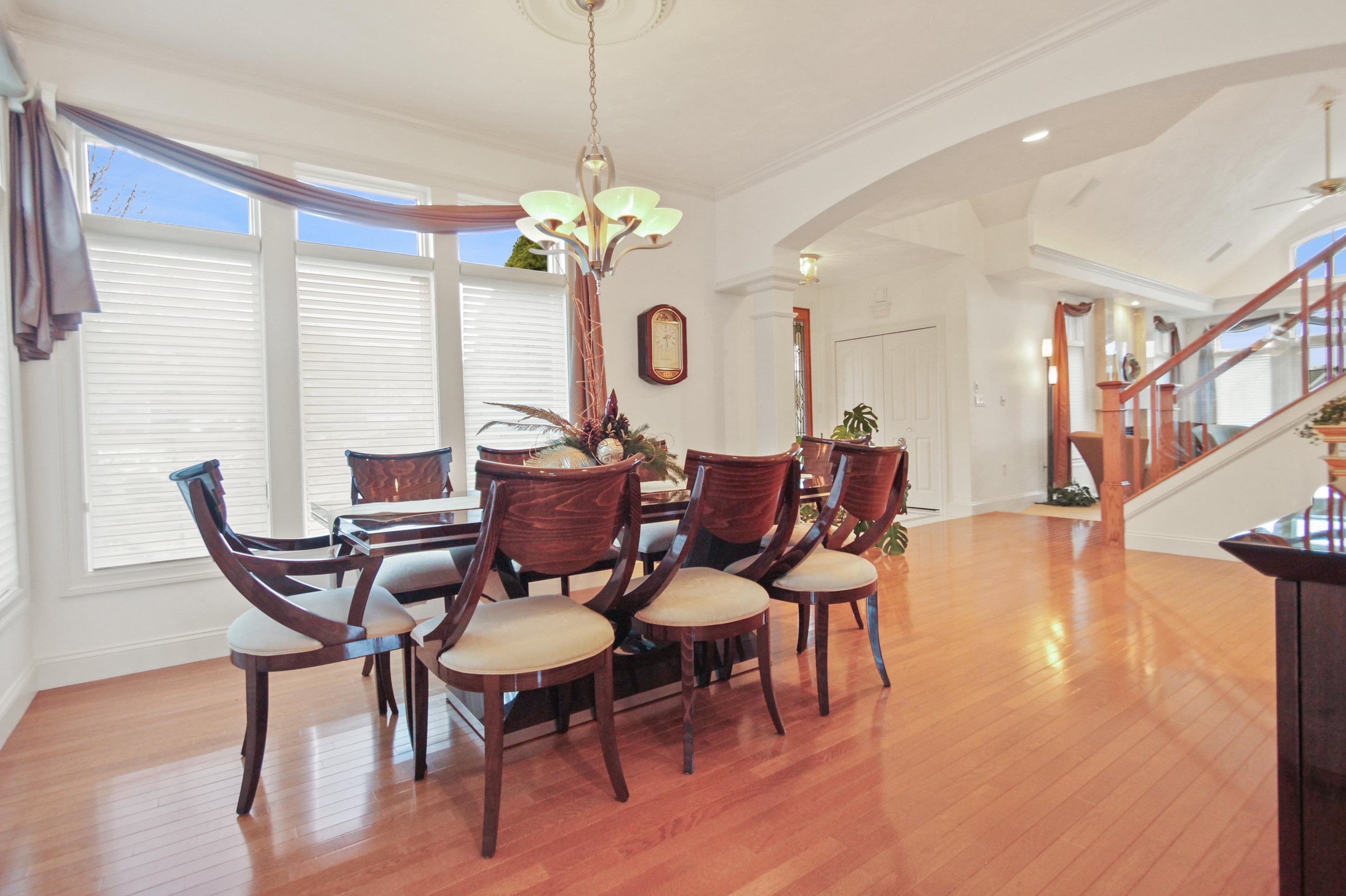 55 Hawkins Glen Dr, Salem NH  03079-1878 exterior