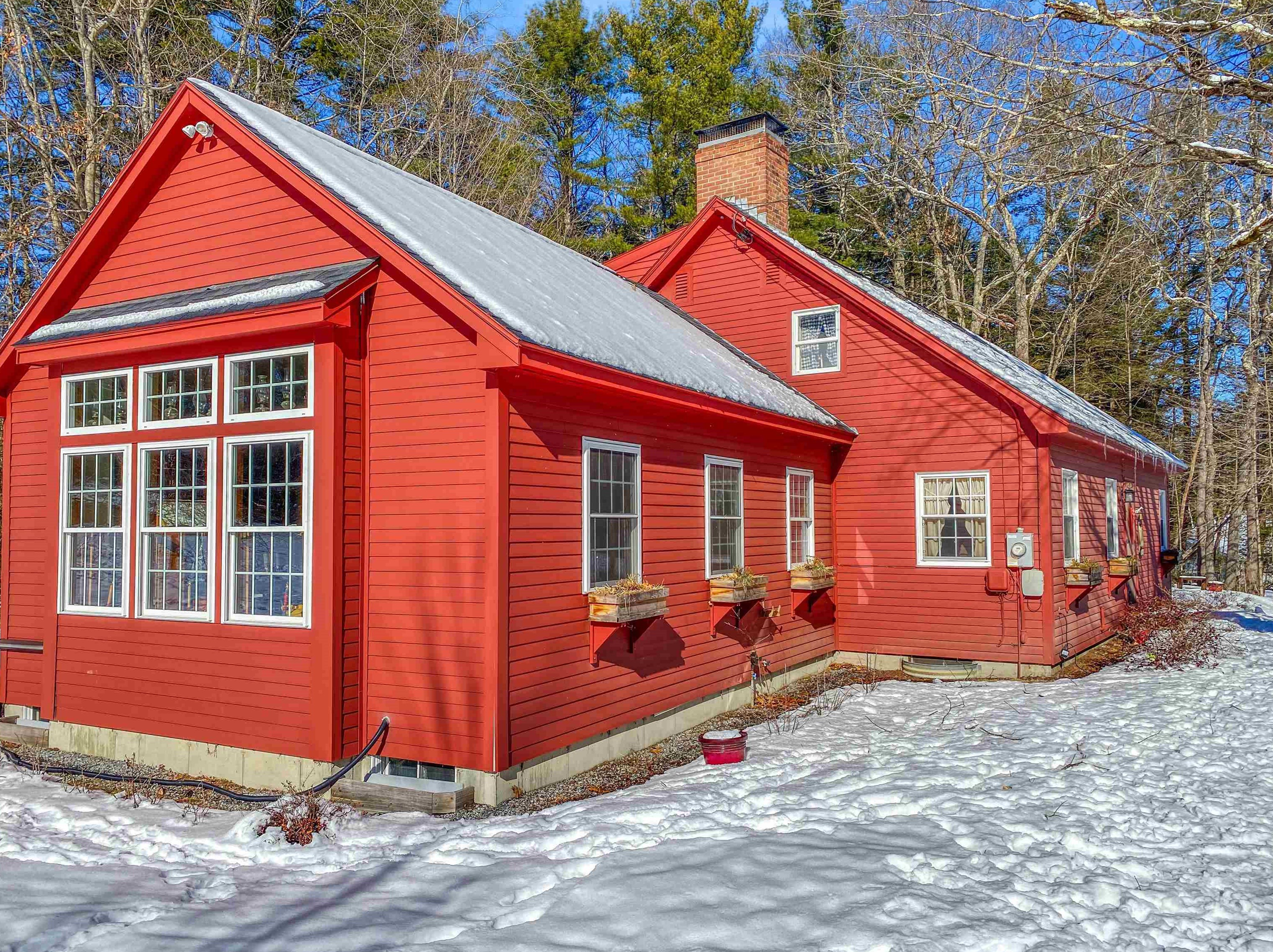 271 Briar Hill Rd, Hopkinton, NH 03229