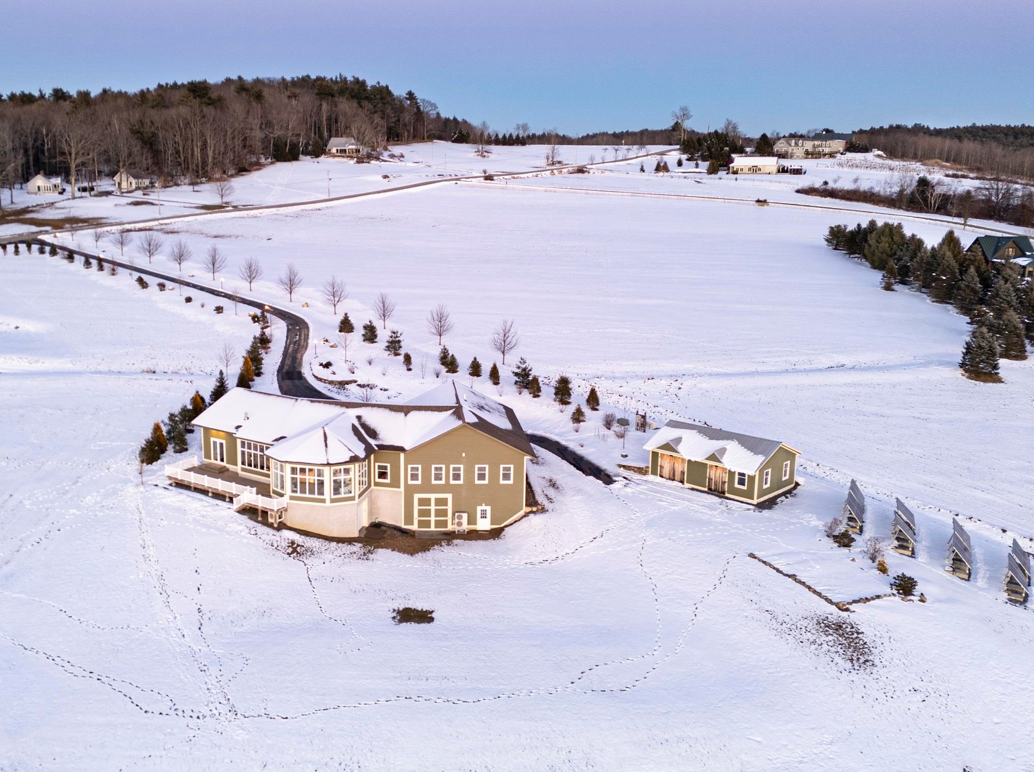 64 Barnett Hill Rd, Walpole NH  03608-5000 exterior