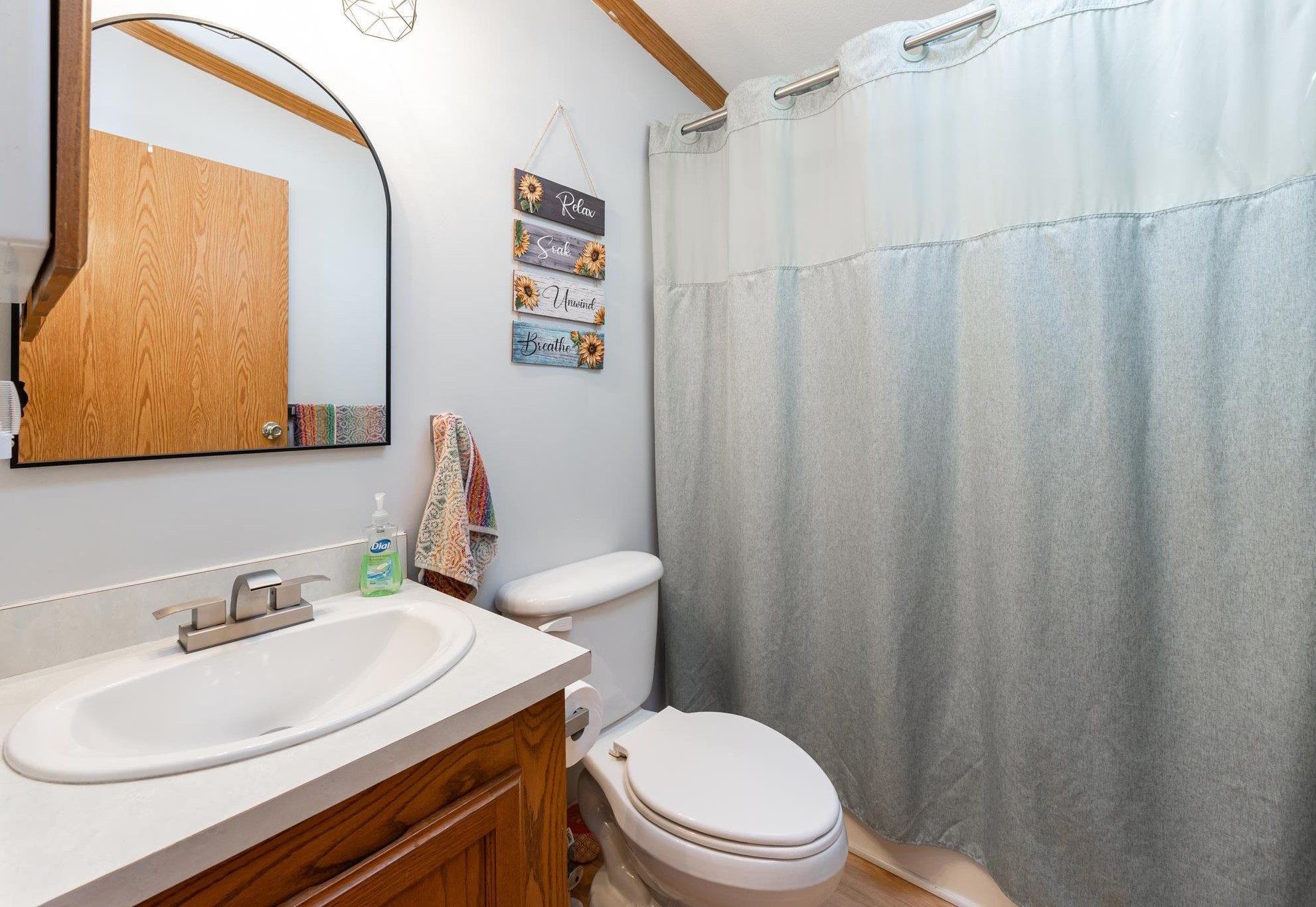 16 Saddle Back Cir, Ellsworth NH  03223-4748 exterior