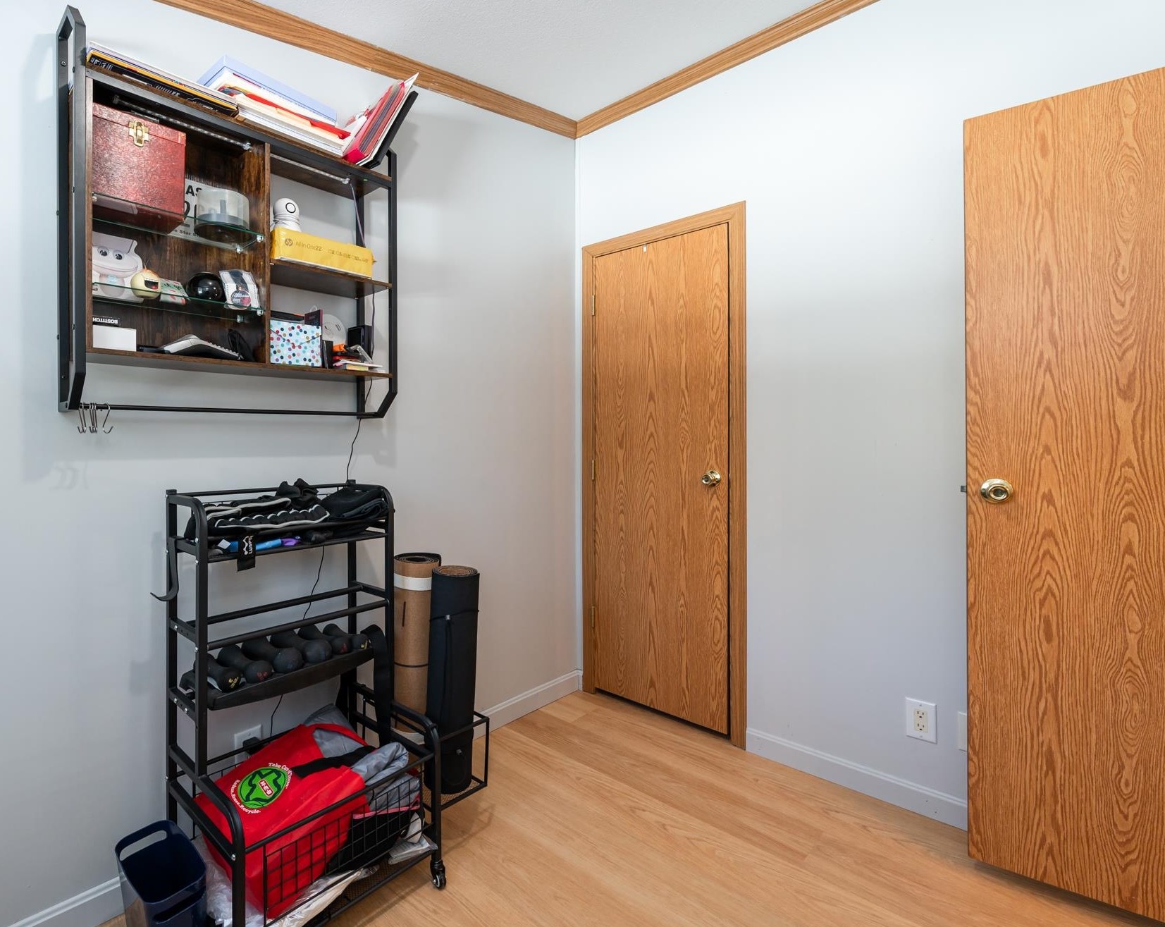 16 Saddle Back Cir, Ellsworth NH  03223-4748 exterior