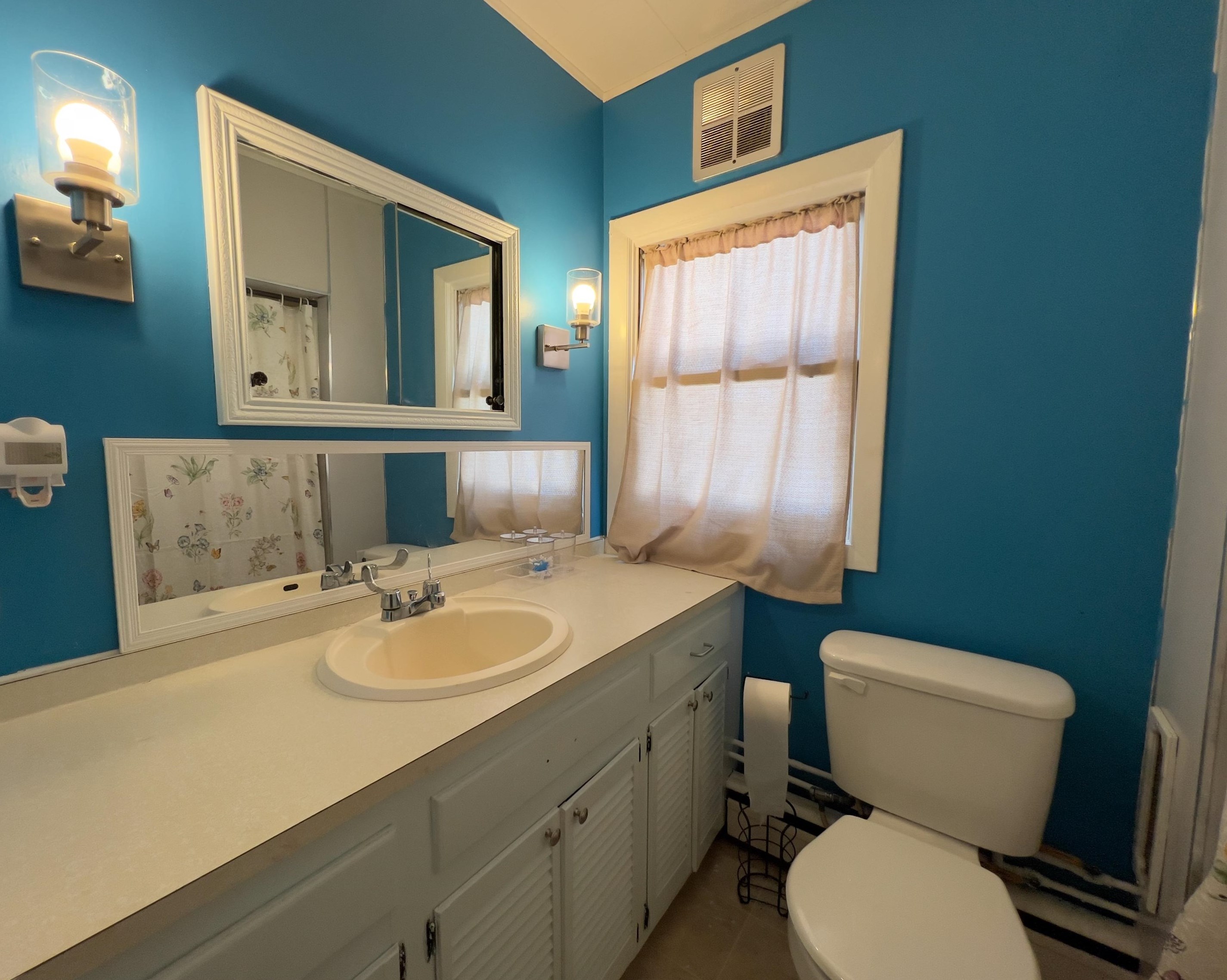 348 Burgess St, Berlin NH  03570-2304 exterior