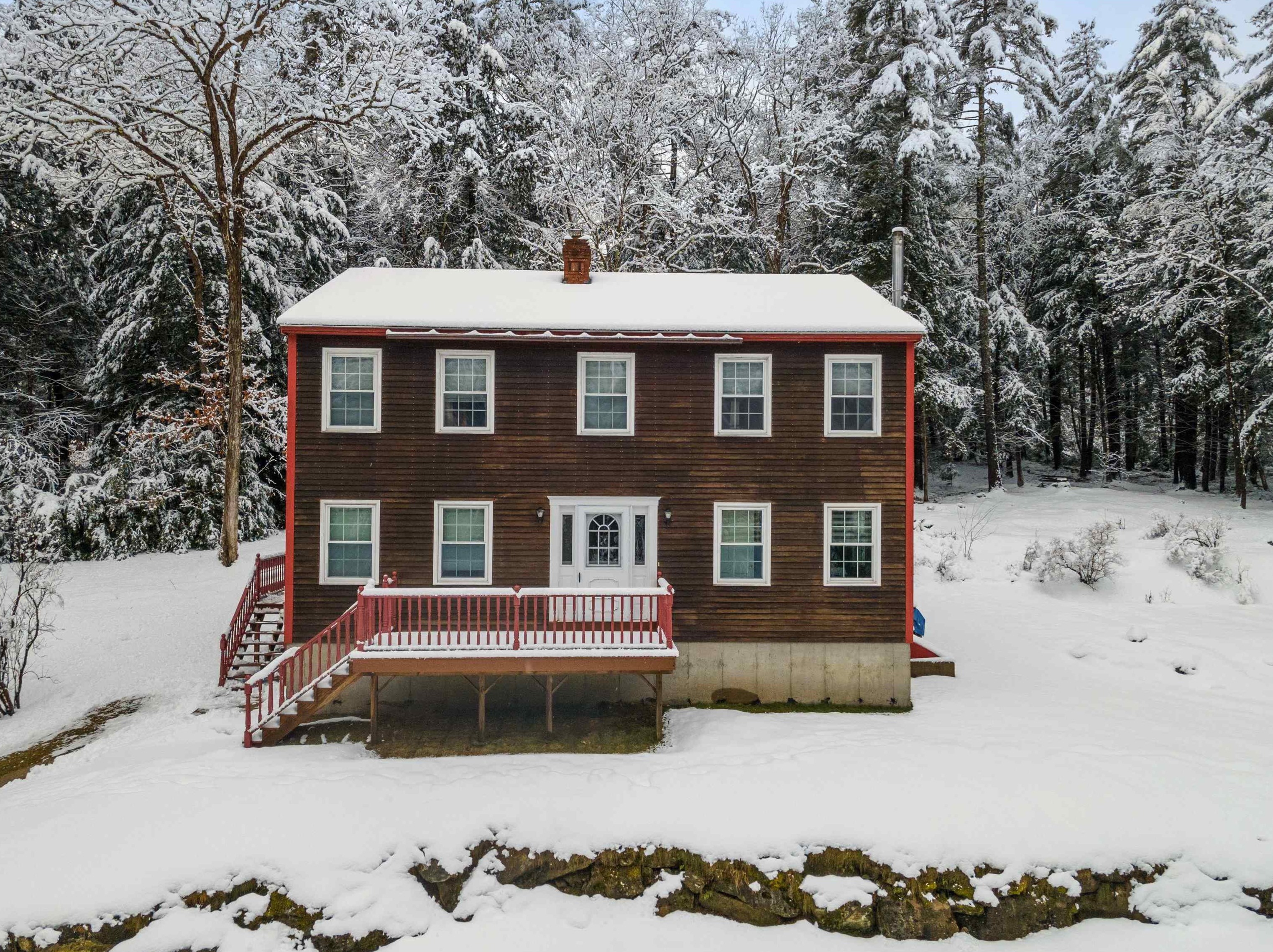 95 Center Rd, Chichester, NH 03258