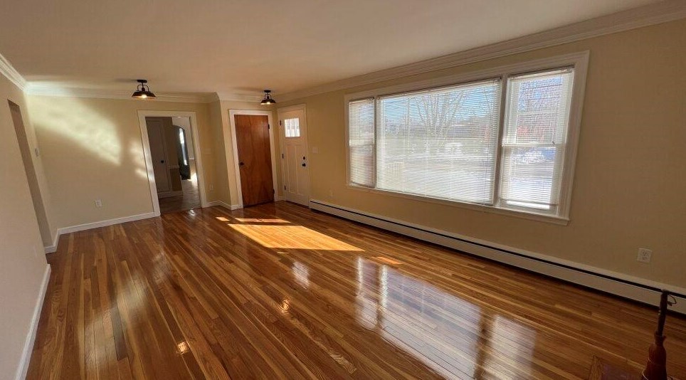 3 Glenwood Ave, Dover NH  03820-2307 exterior