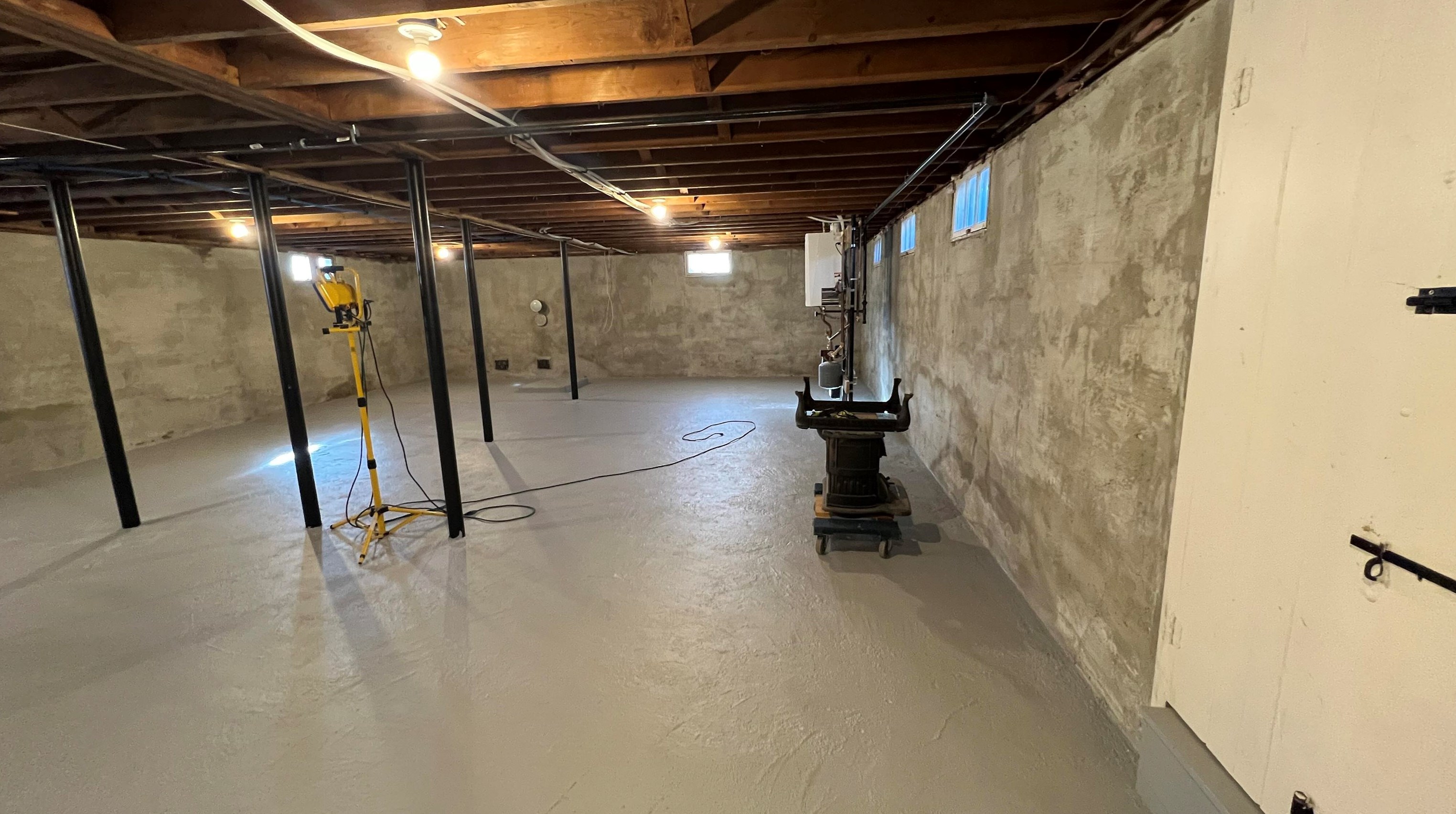 3 Glenwood Ave, Dover NH  03820-2307 exterior