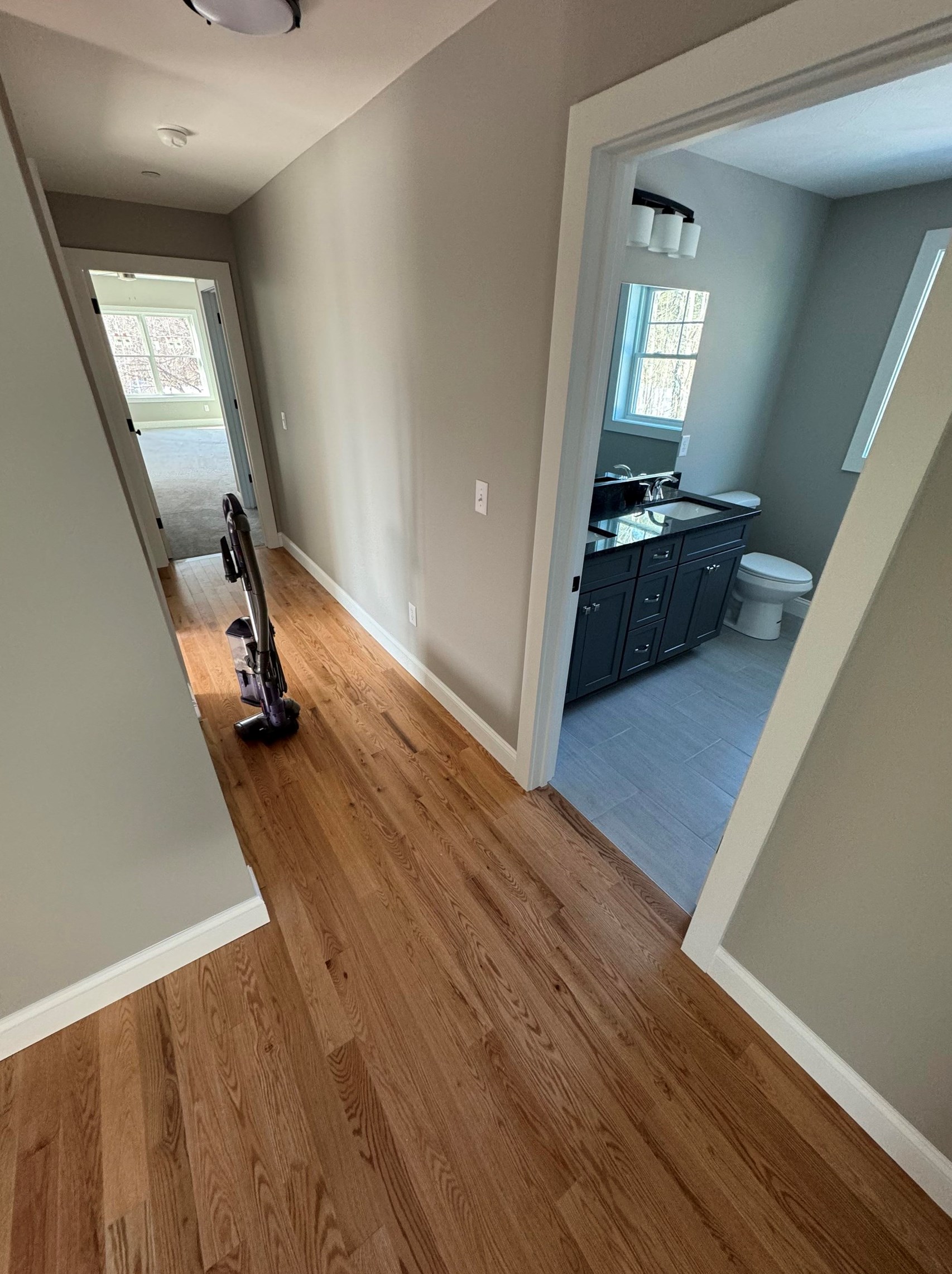 87 Tirrell Hill Rd, Goffstown, NH 03045