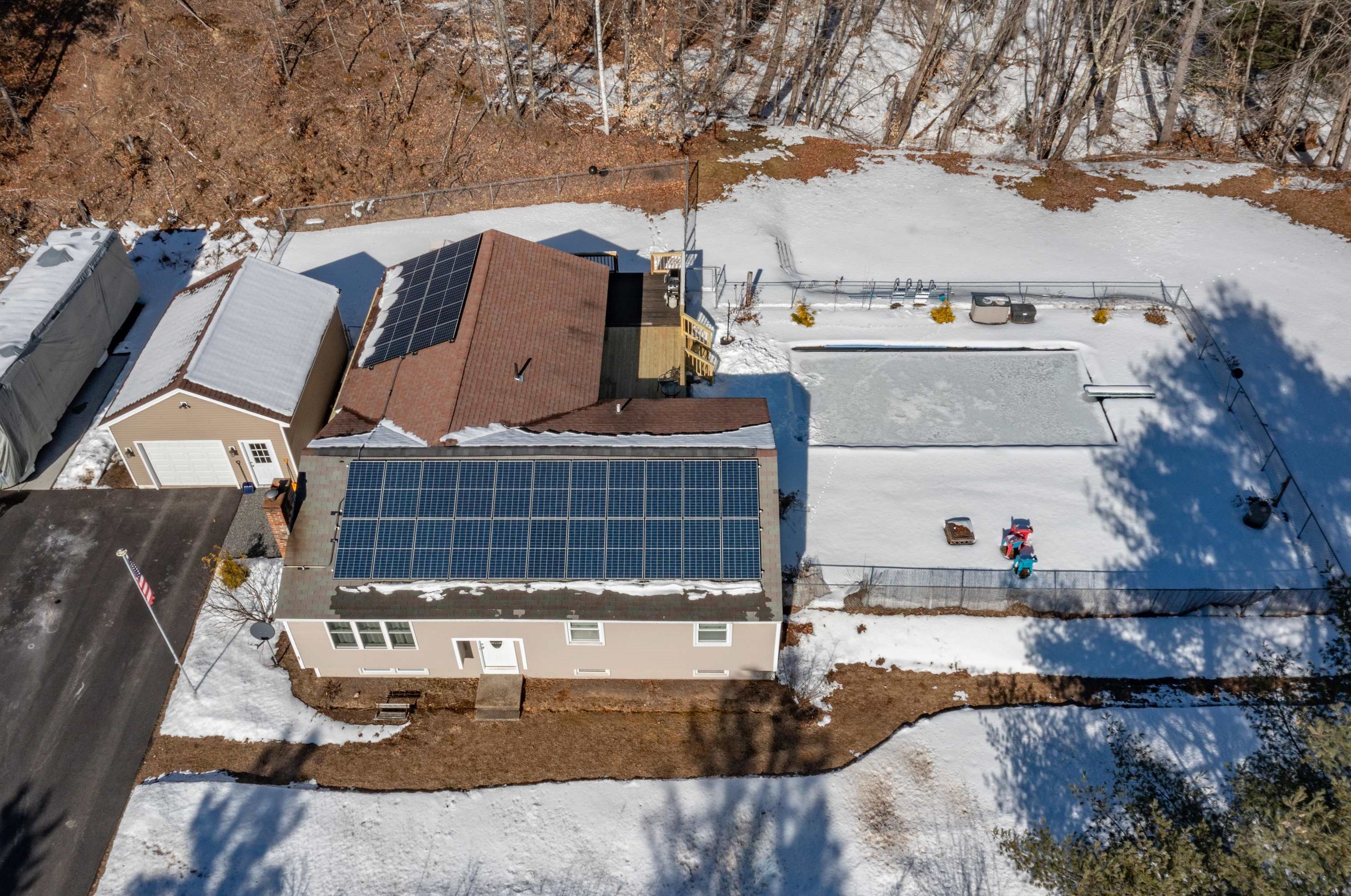 47 Letourneau Dr, Jaffrey, NH 03452
