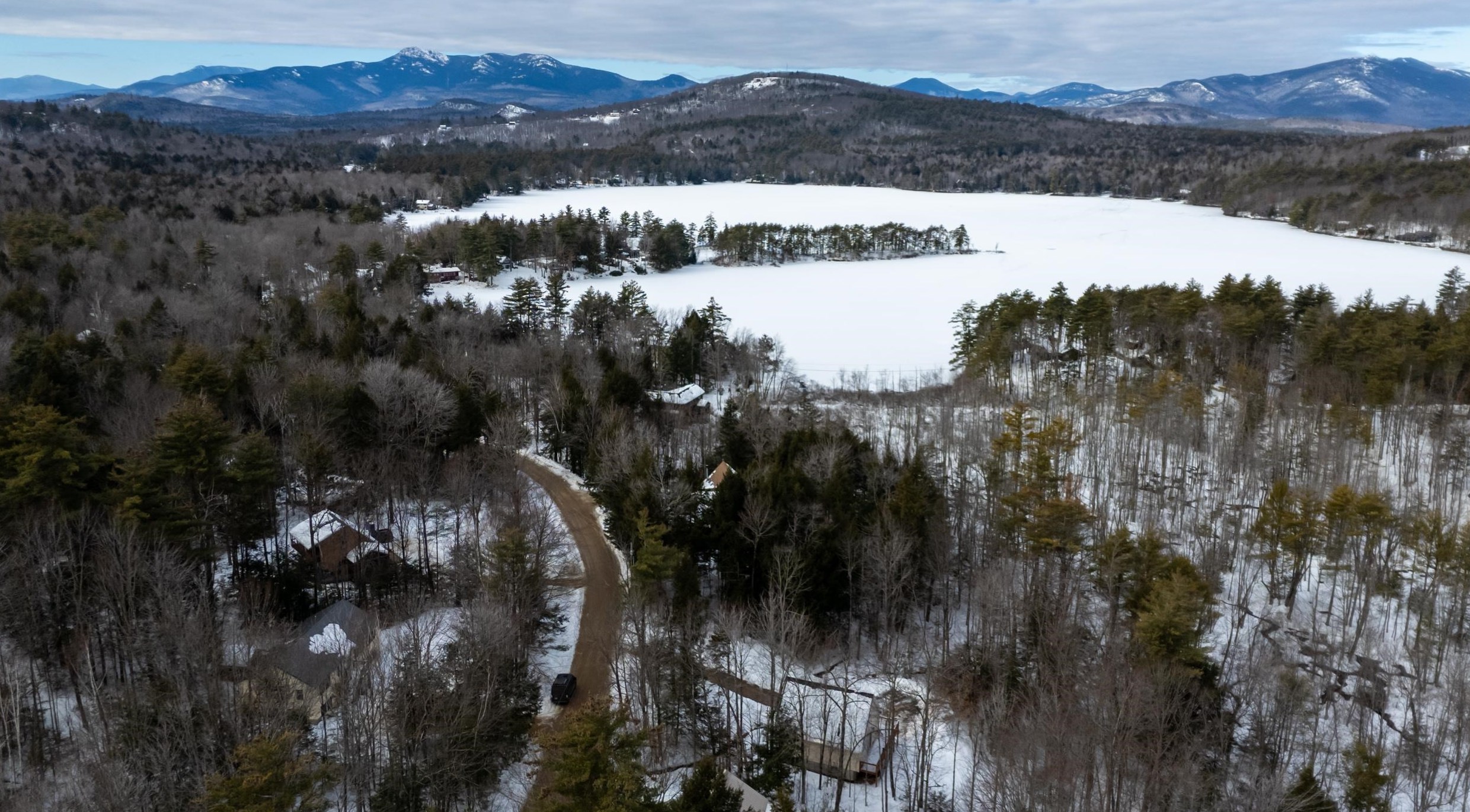 153 Brenner Dr, Albany NH  03818-6910 exterior