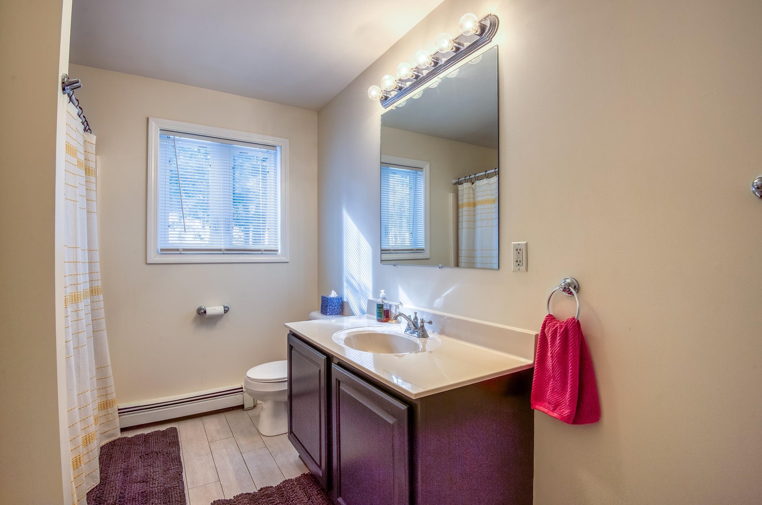 153 Brenner Dr, Albany NH  03818-6910 exterior