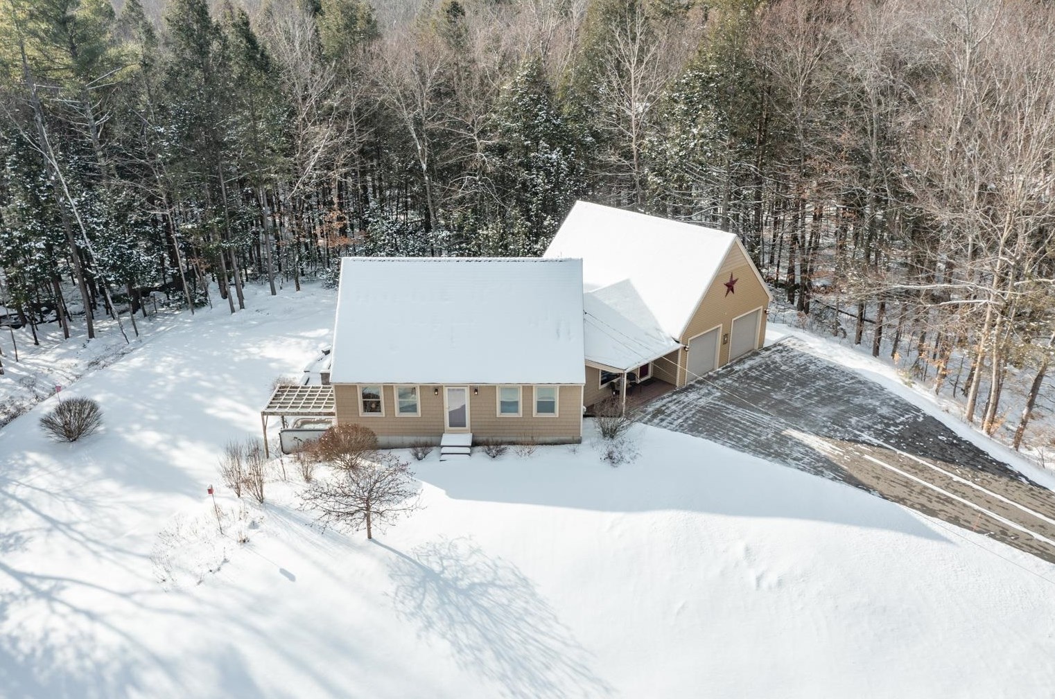 50 Kendal Ln, Barrington, NH 03884