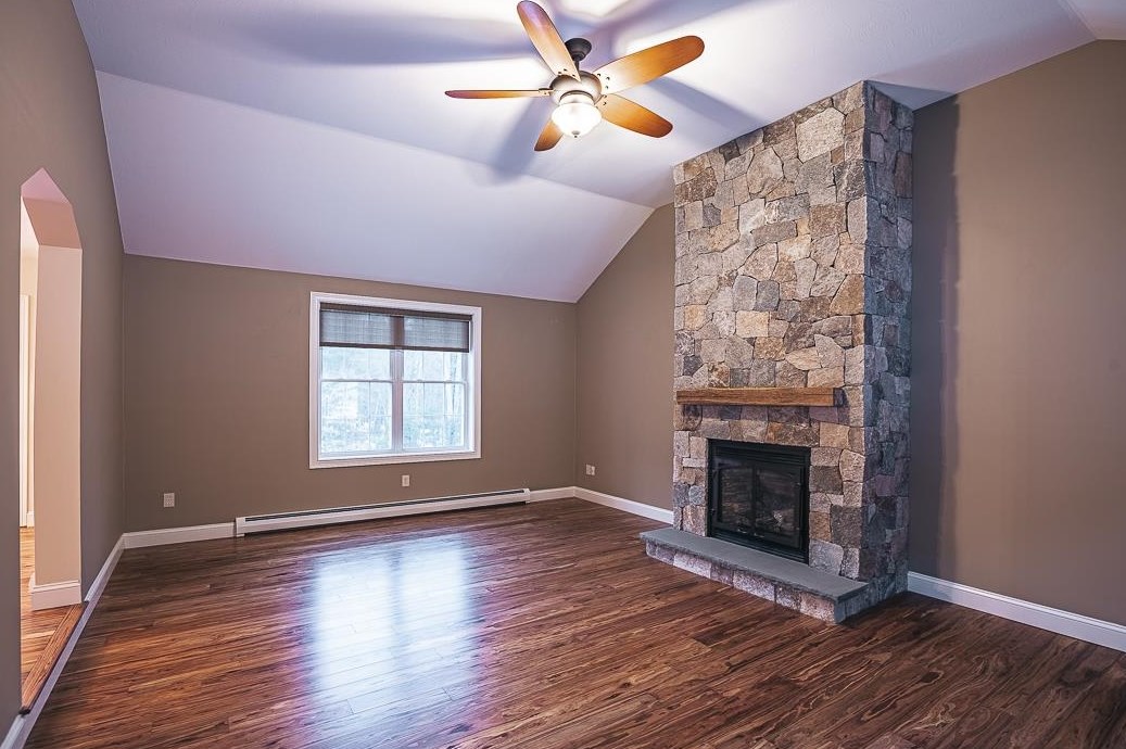 257 Elm St, Concord NH  03303-3321 exterior
