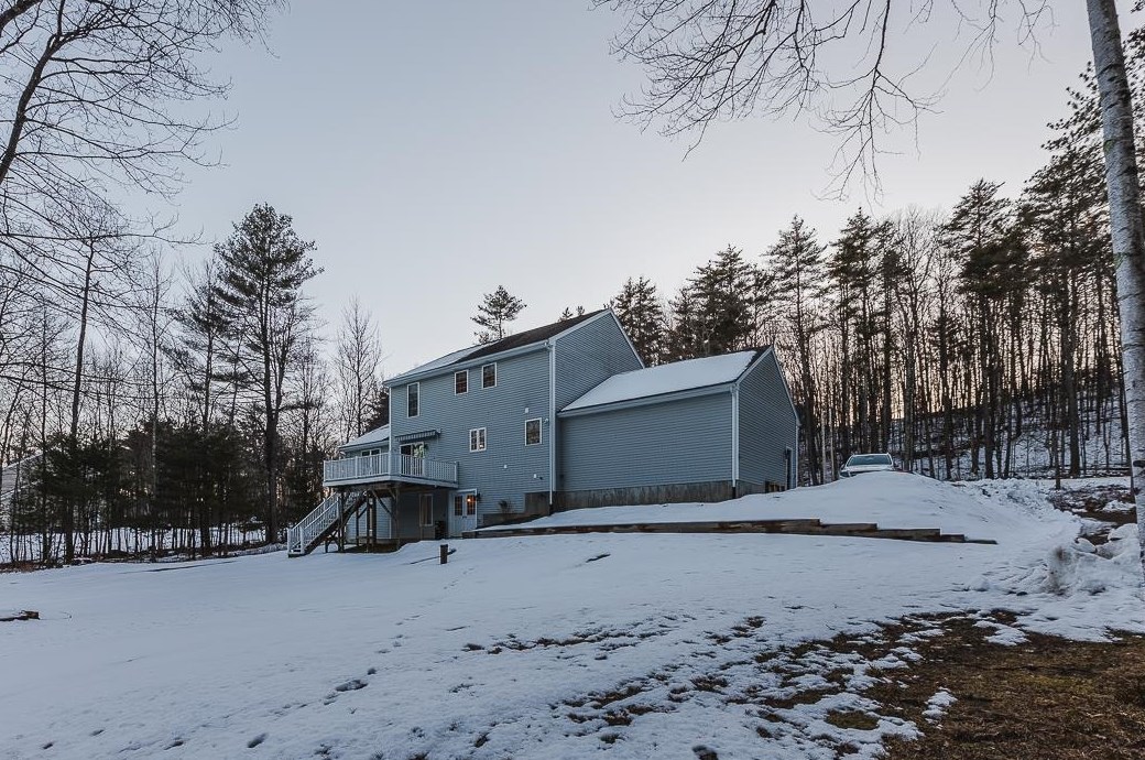 257 Elm St, Concord NH  03303-3321 exterior