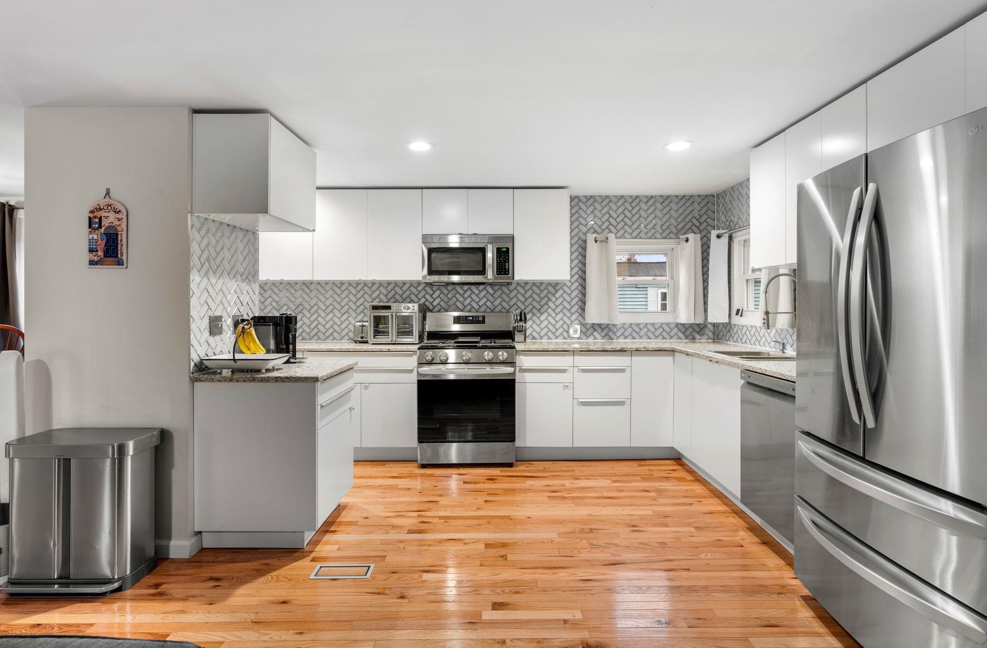 10 Lilac St, Kensington, NH 03833
