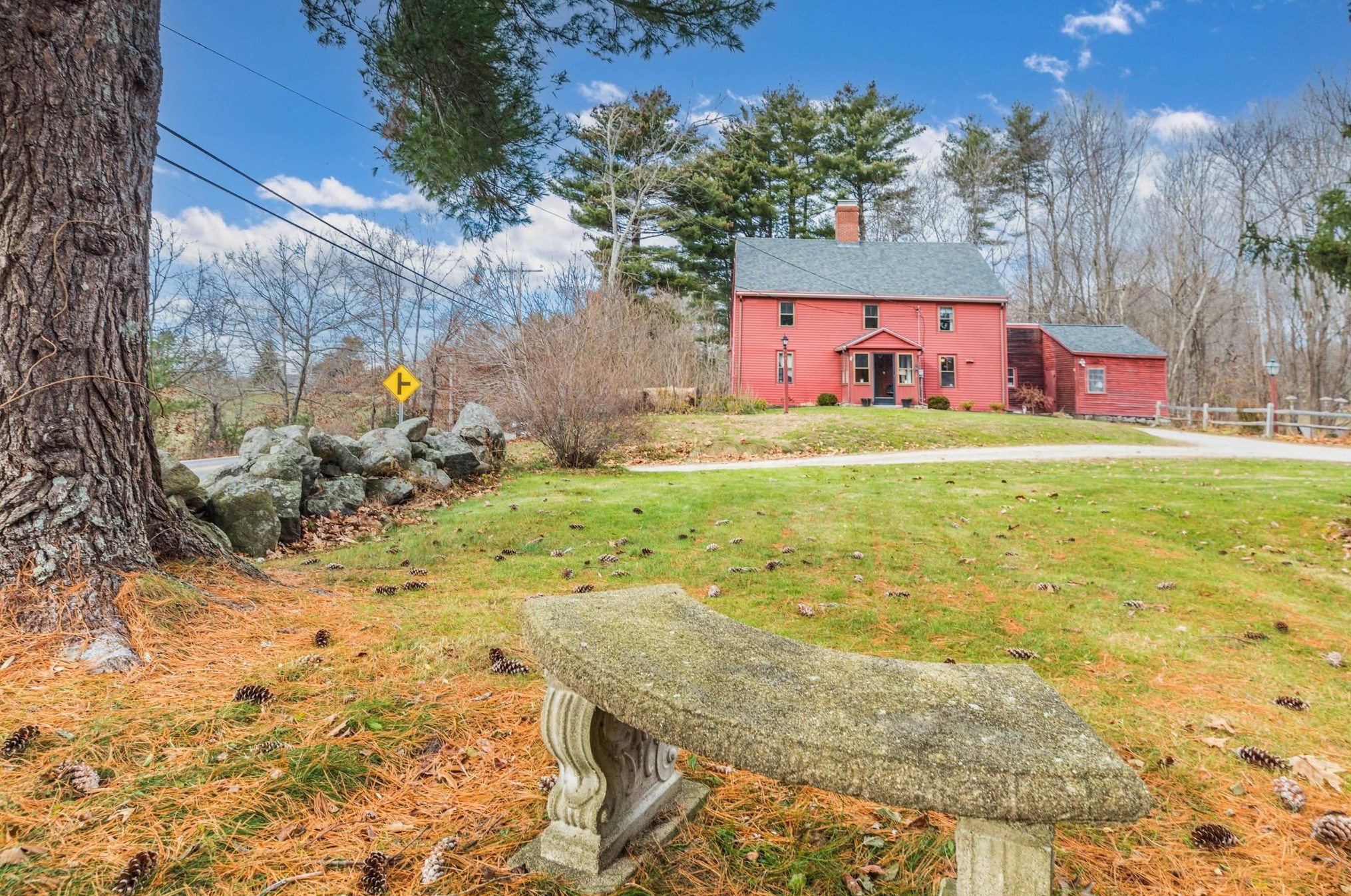 153 Post Rd, North Hampton, NH 03862