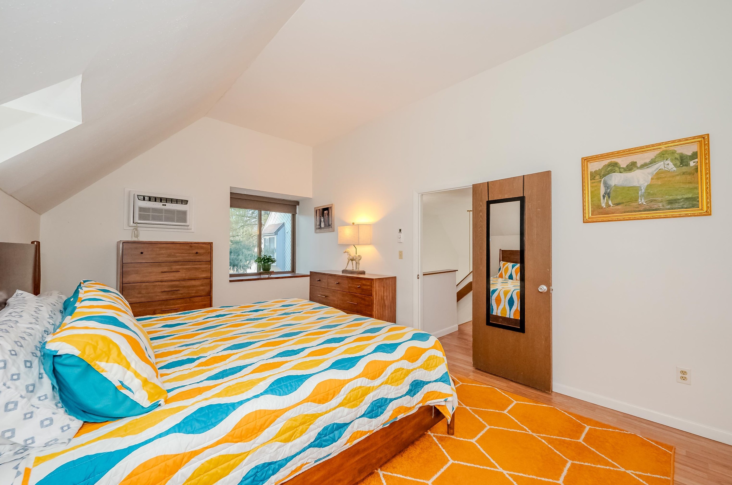 7 Kingston Ct, Merrimack NH  03054-3428 exterior