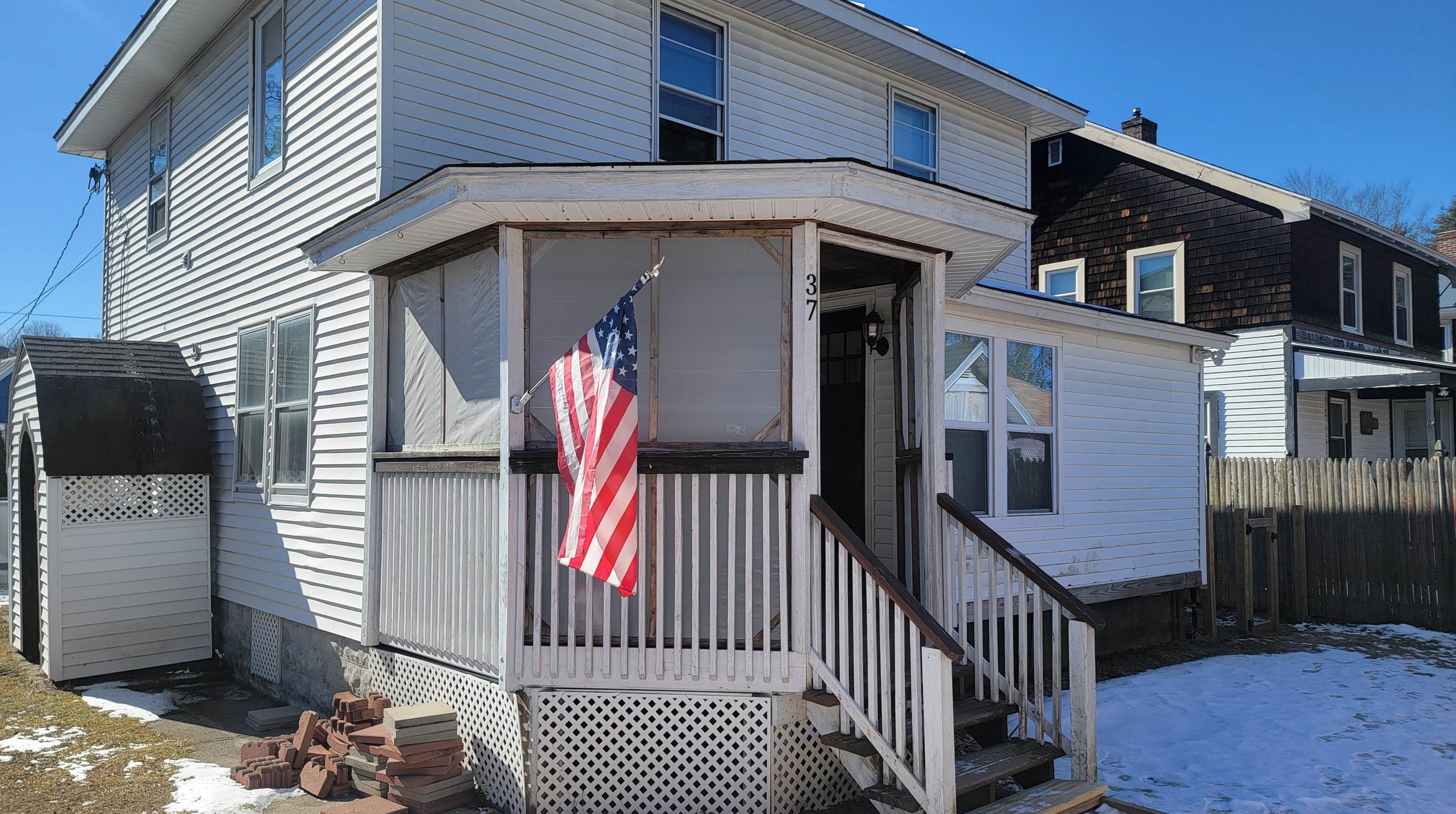 37 Forest St, Unity NH  03743-2411 exterior