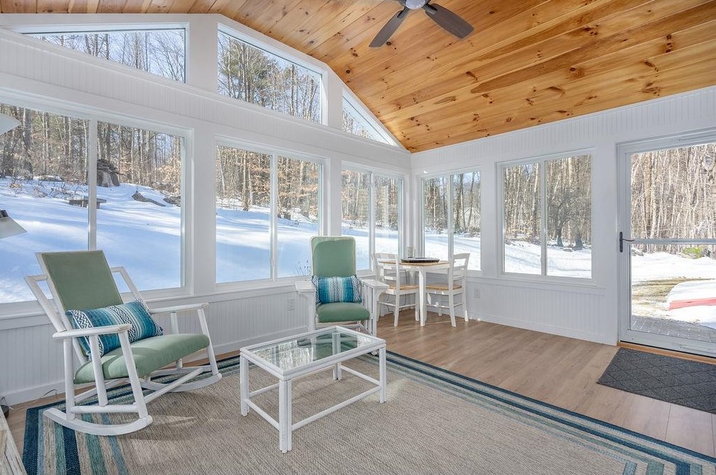 105 Sunny Oaks Terrace, Barrington, NH 03884