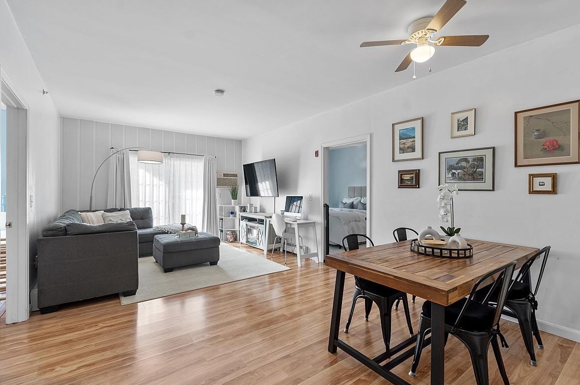 18 Harbor Ave #210, Nashua, NH 03060