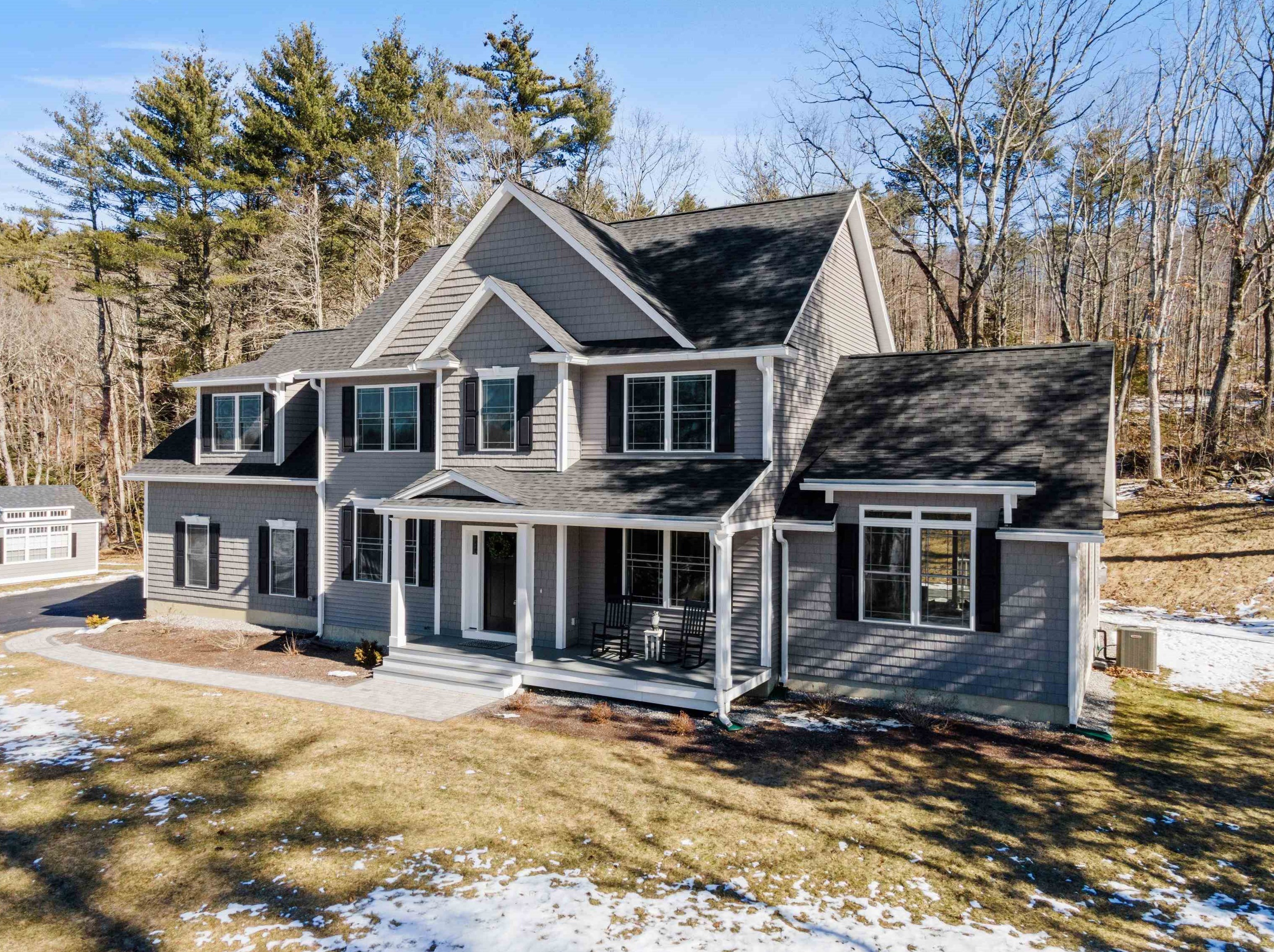 326 Montelona Rd, Goffstown, NH 03045