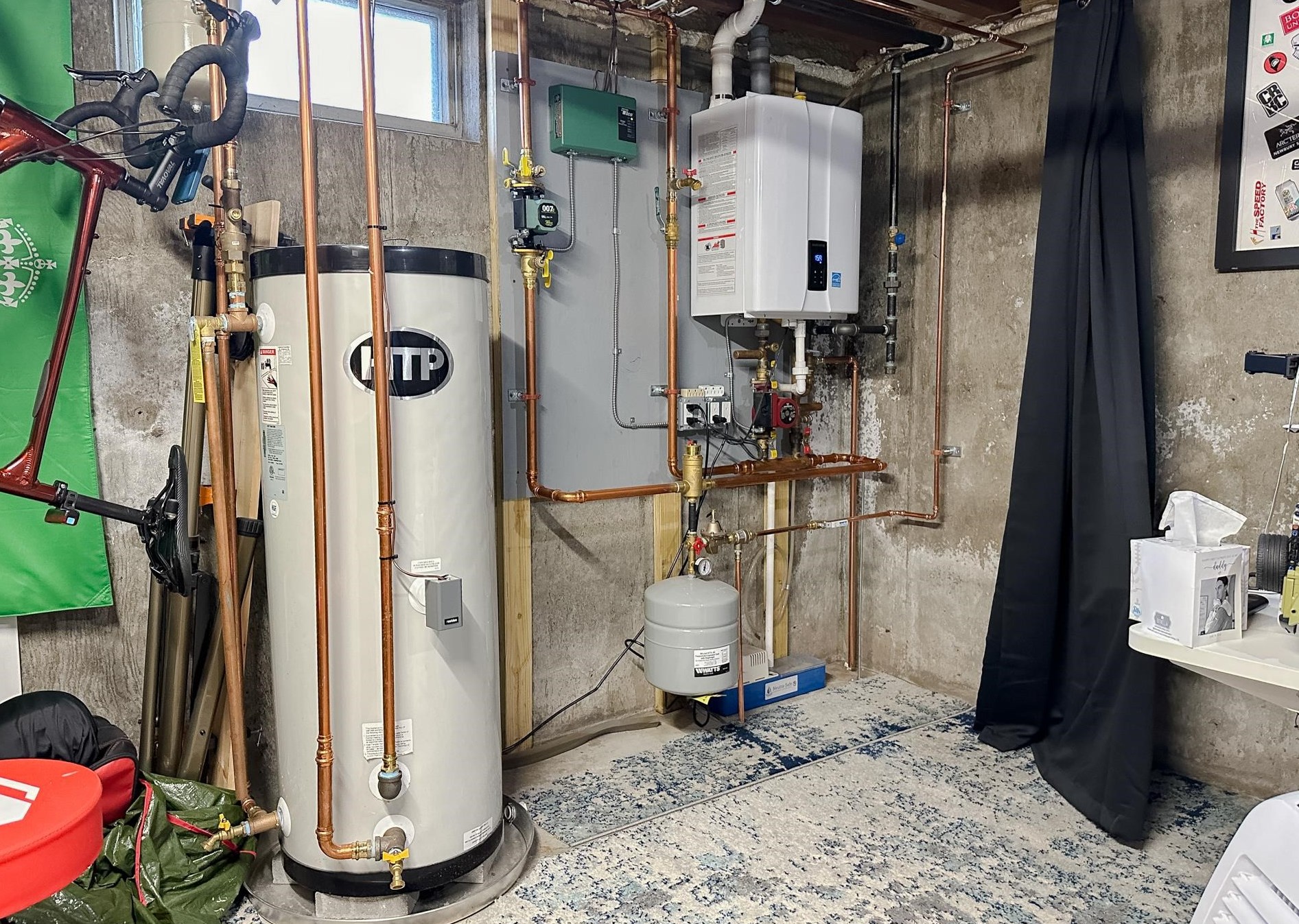 94 Mountain Rd, Concord NH  03301-6902 exterior