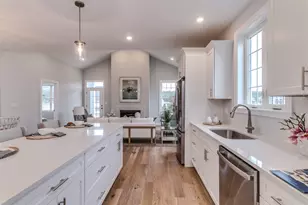 10 Benjamin Ln, Thornton, NH 03285 - Photo 8