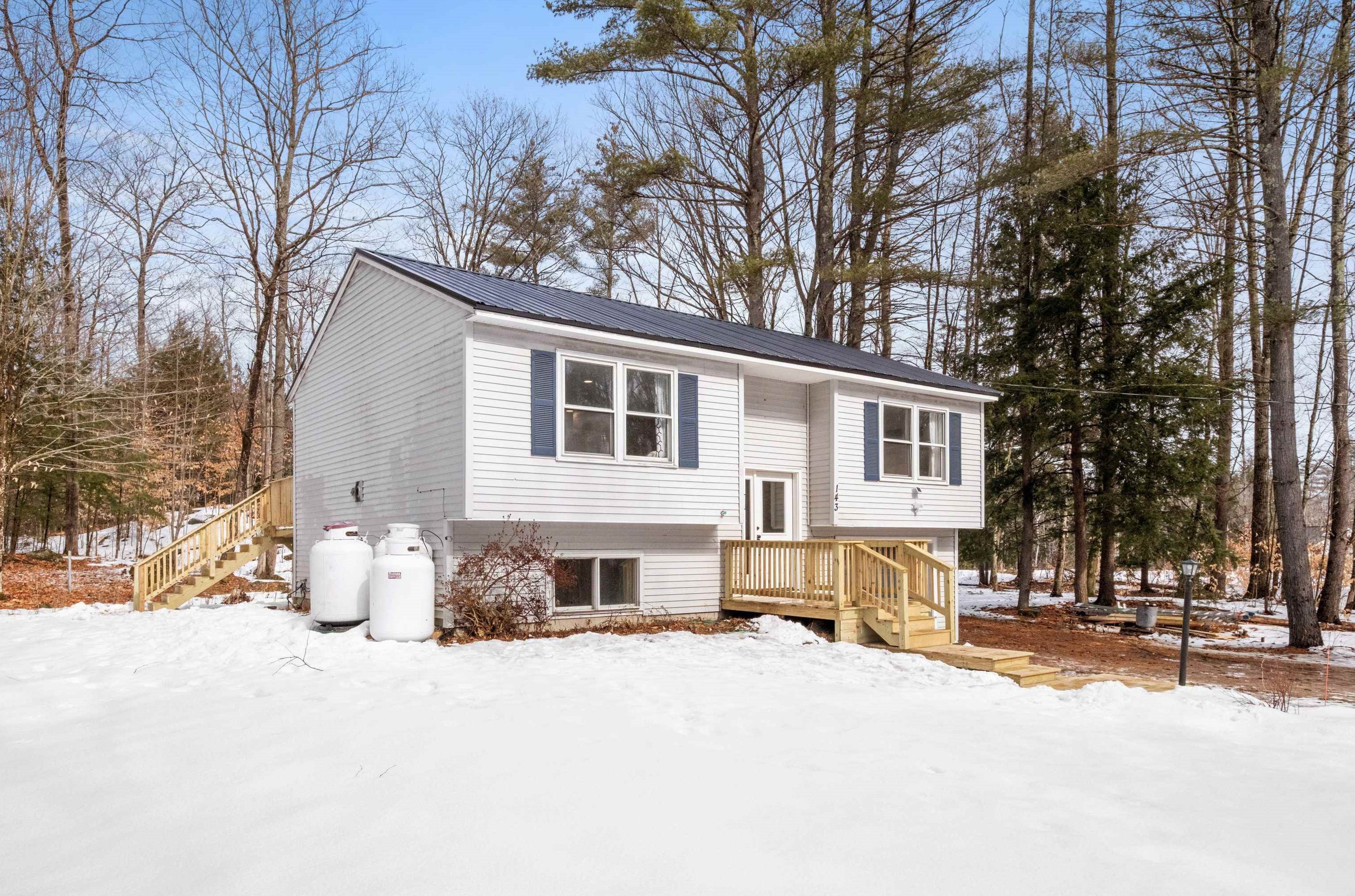 143 New Rd, Salisbury, NH 03268
