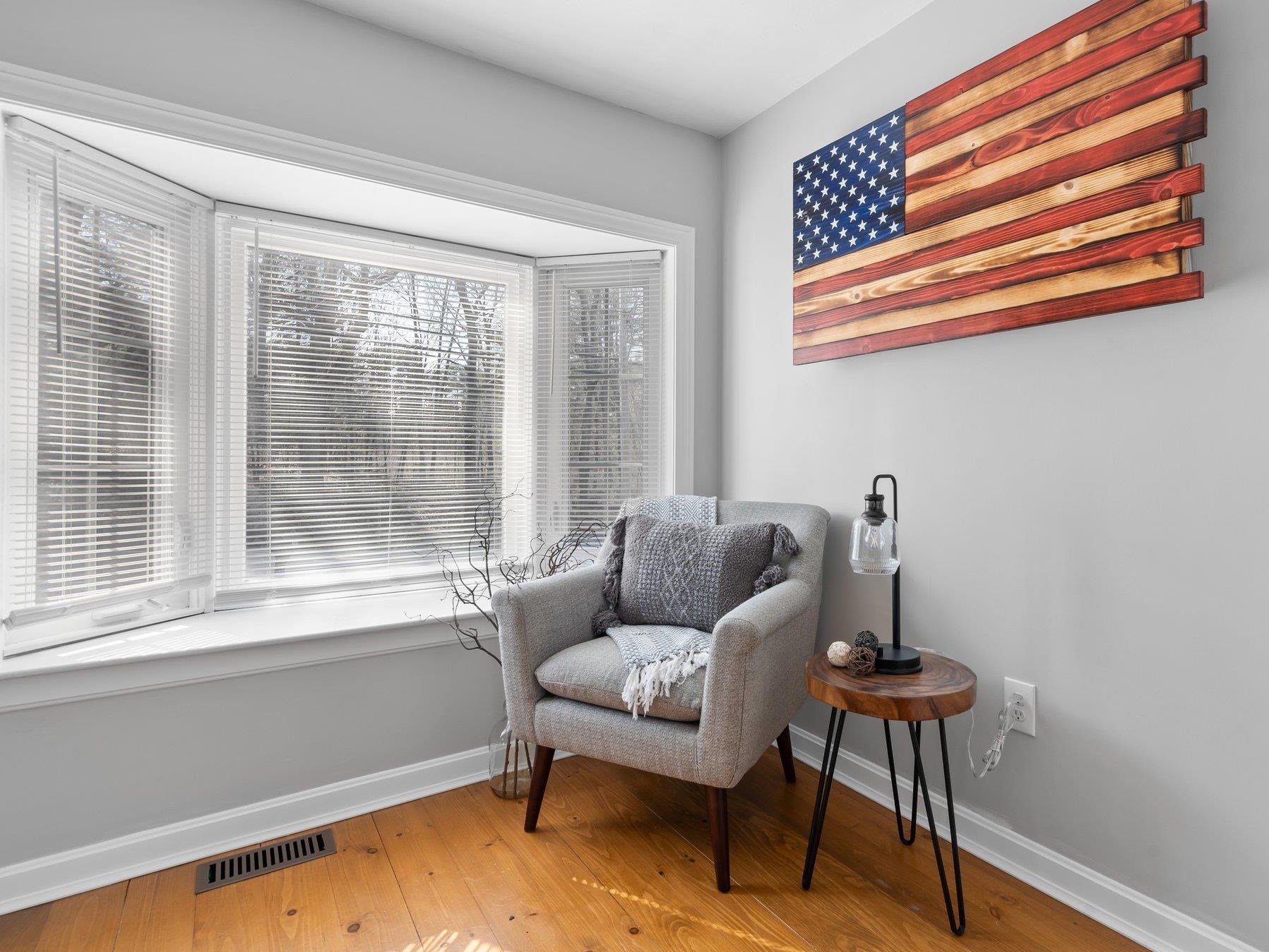 280 Main St, Danville NH  03819-3239 exterior