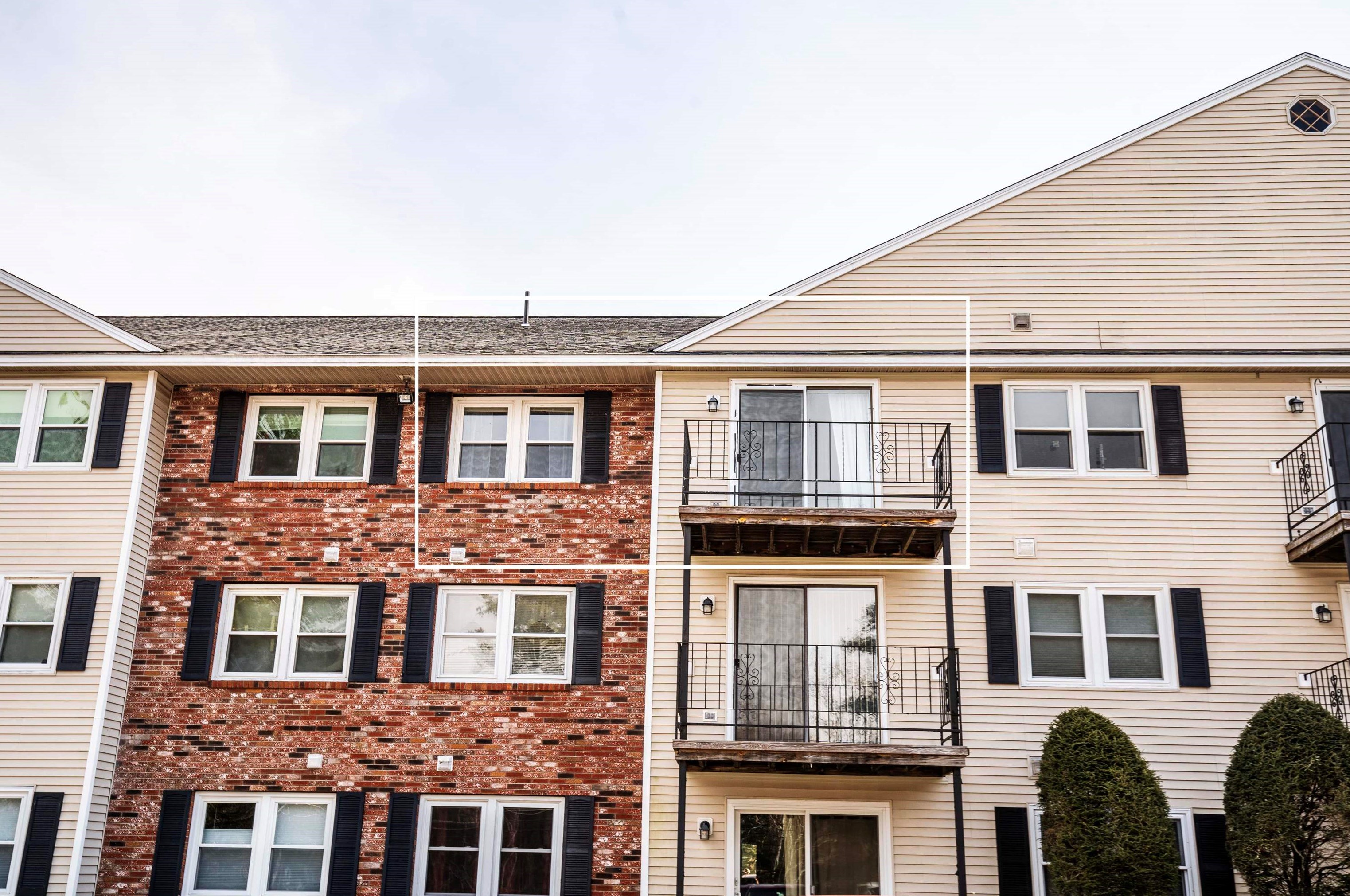 4 Heritage Village Dr #303, Nashua, NH 03062