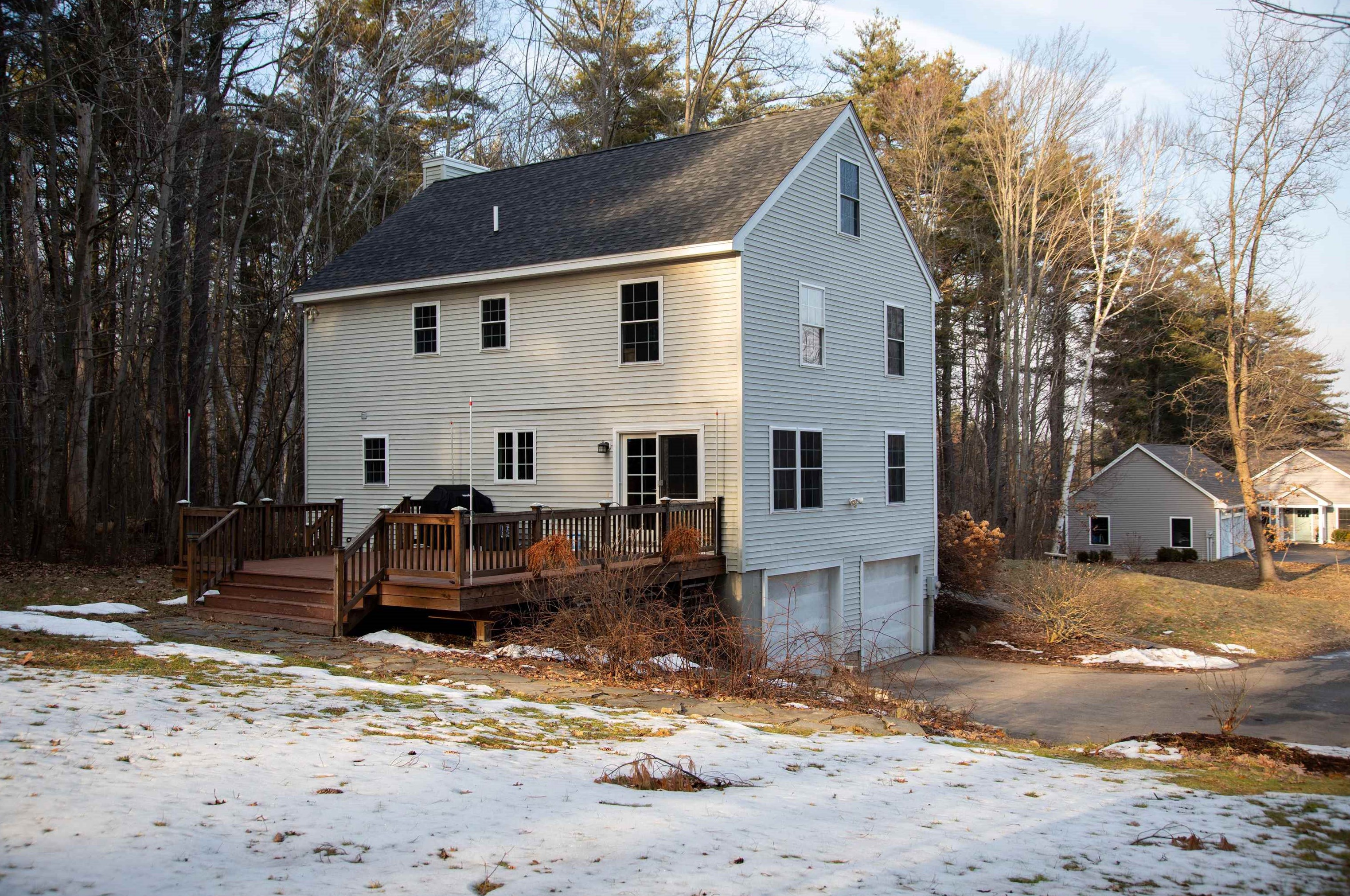6 Gina Way, Dover, NH 03820