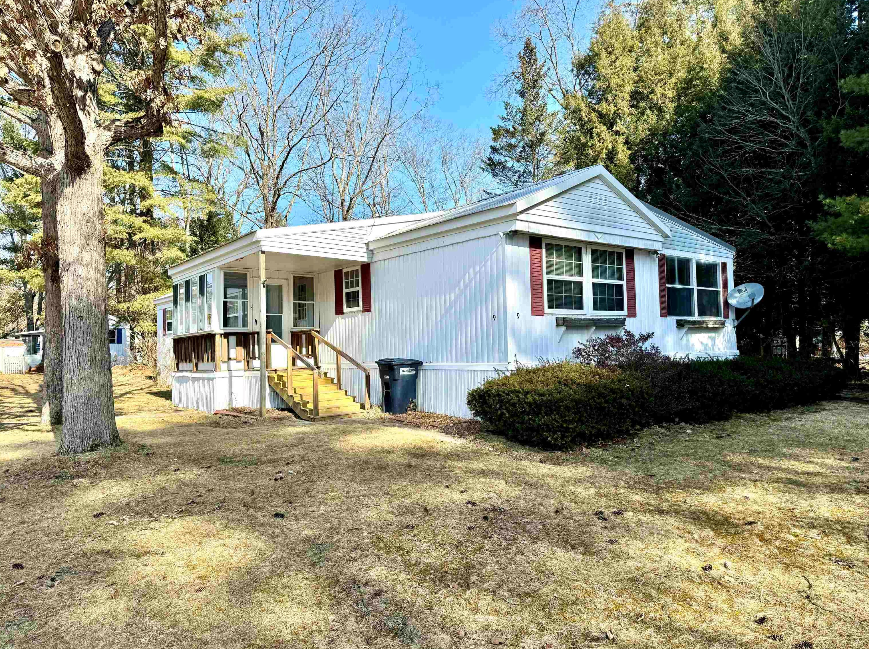 9 Princess Ln, Chichester, NH 03234