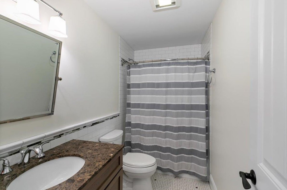 15 Bennington Rd, Windham NH  03087-1848 exterior
