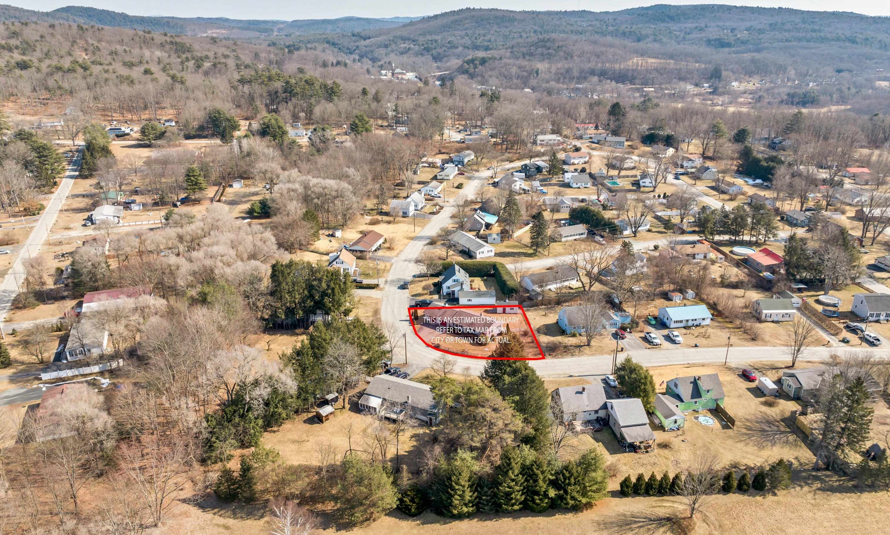 34 Indian Acres Dr, Hinsdale, NH 03451