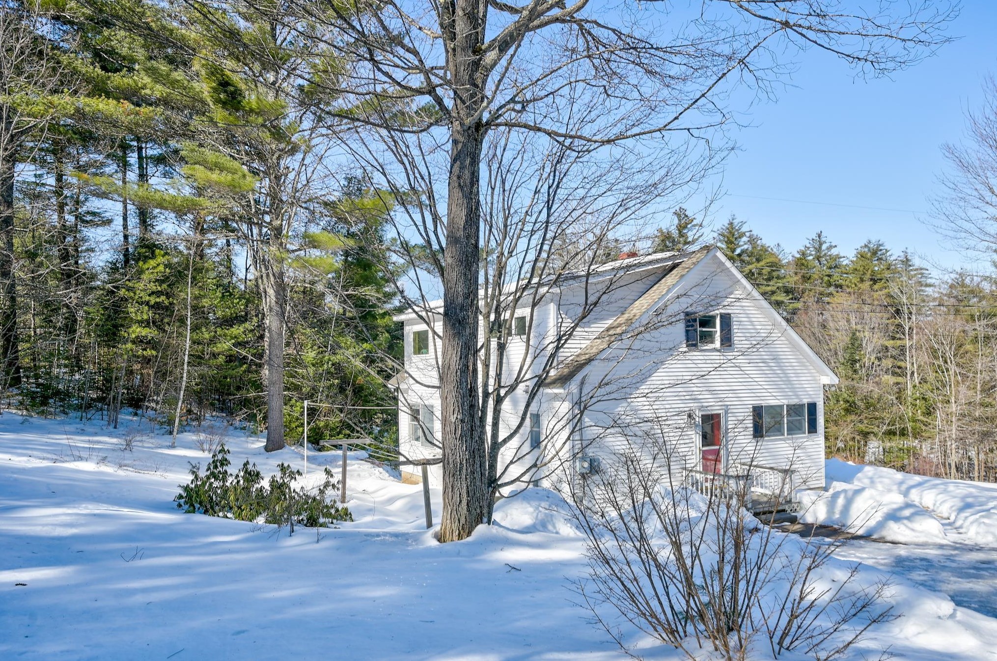 22 Spruce Spur, Madison NH  03849-5402 exterior