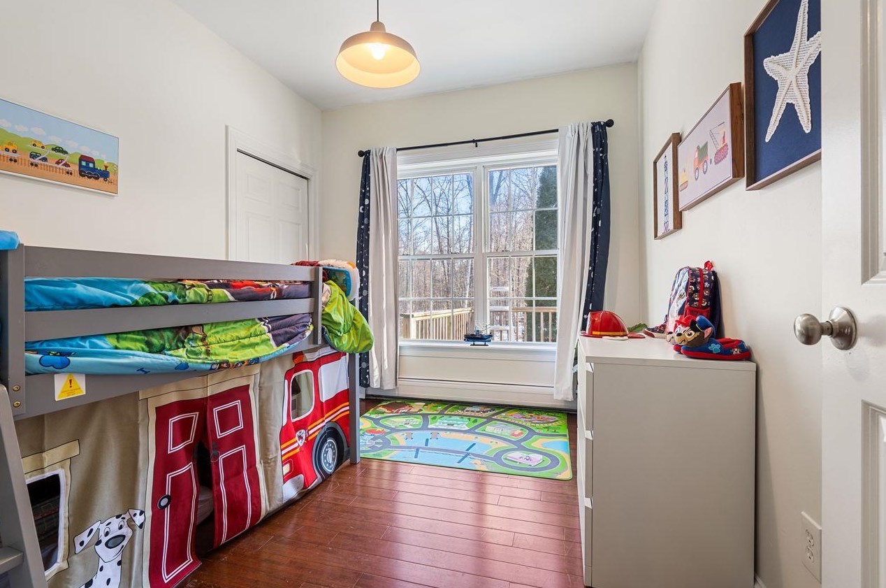 1 Keneval Ave, Concord NH  03303-3805 exterior