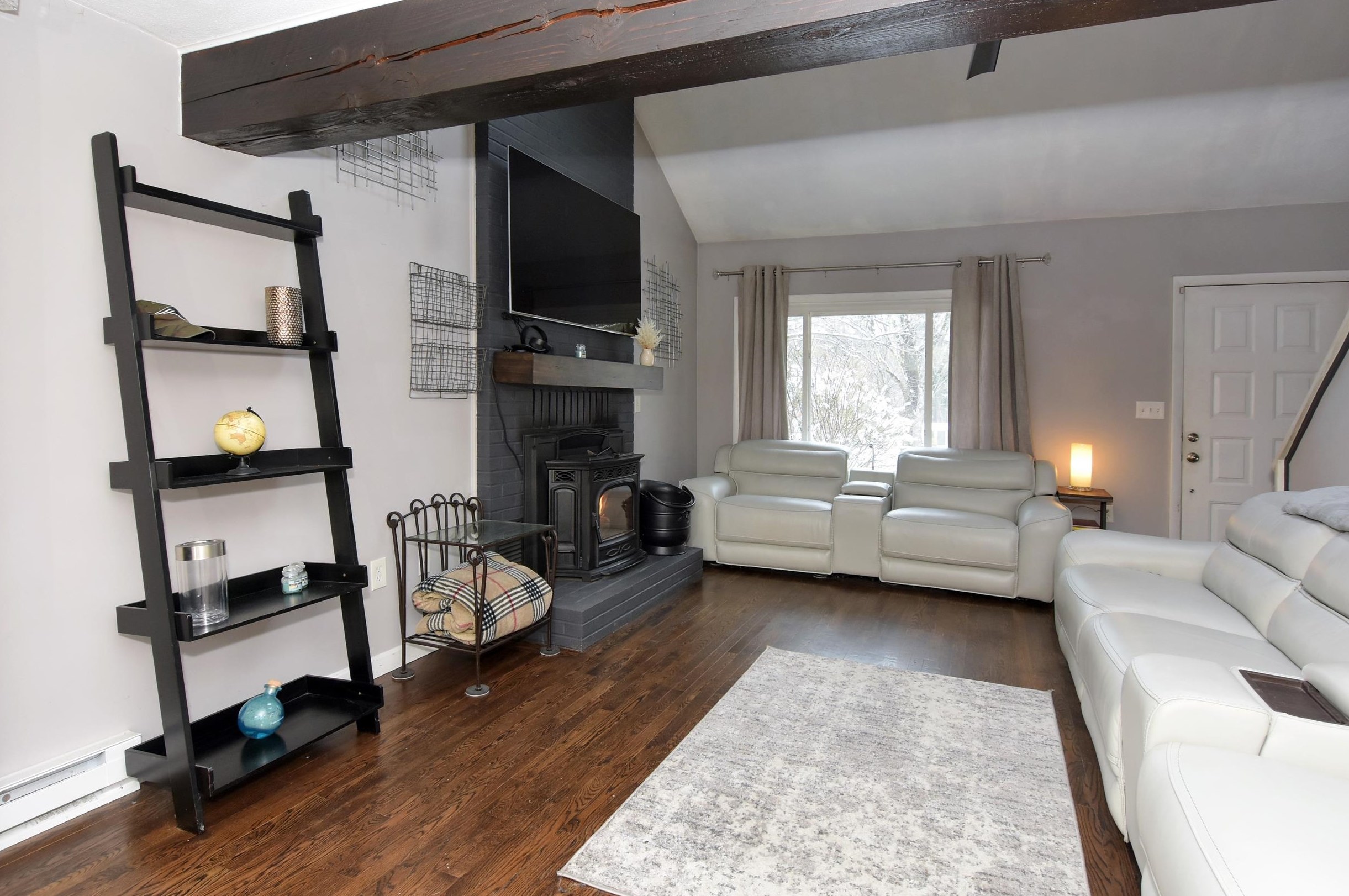 3 Linda St, Windham NH  03087-1757 exterior