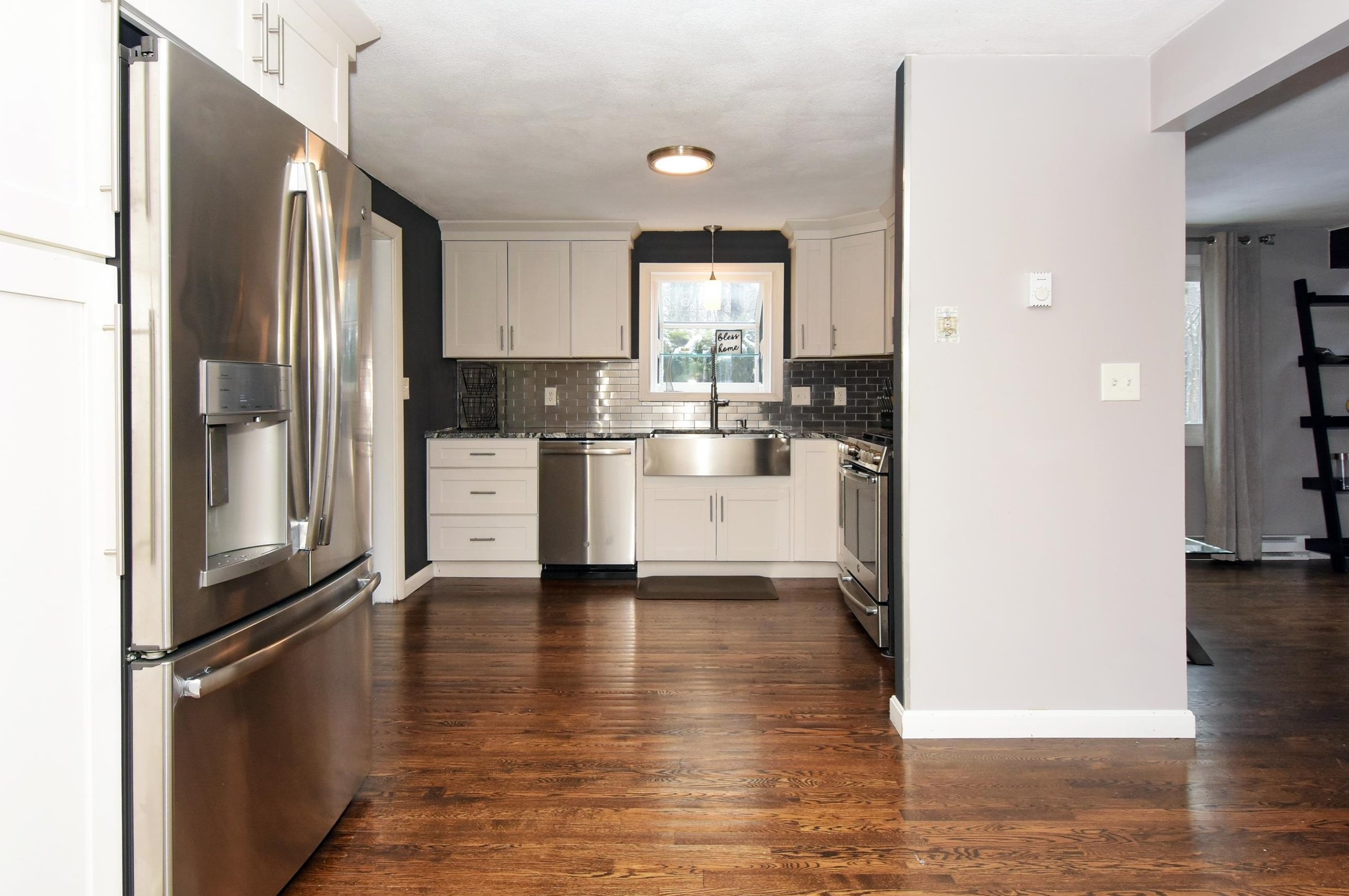 3 Linda St, Windham NH  03087-1757 exterior